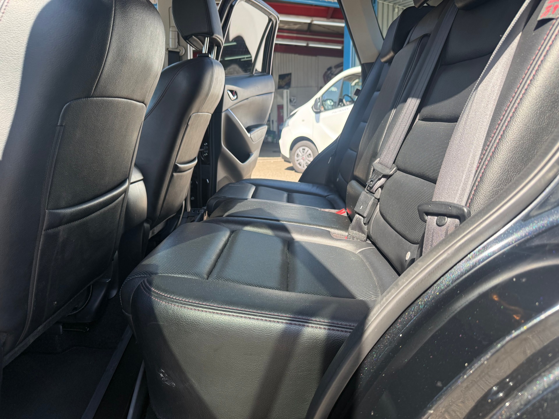 MAZDA CX-5 2.5 Revolution AWD Skyactive-G Automatic-image-9