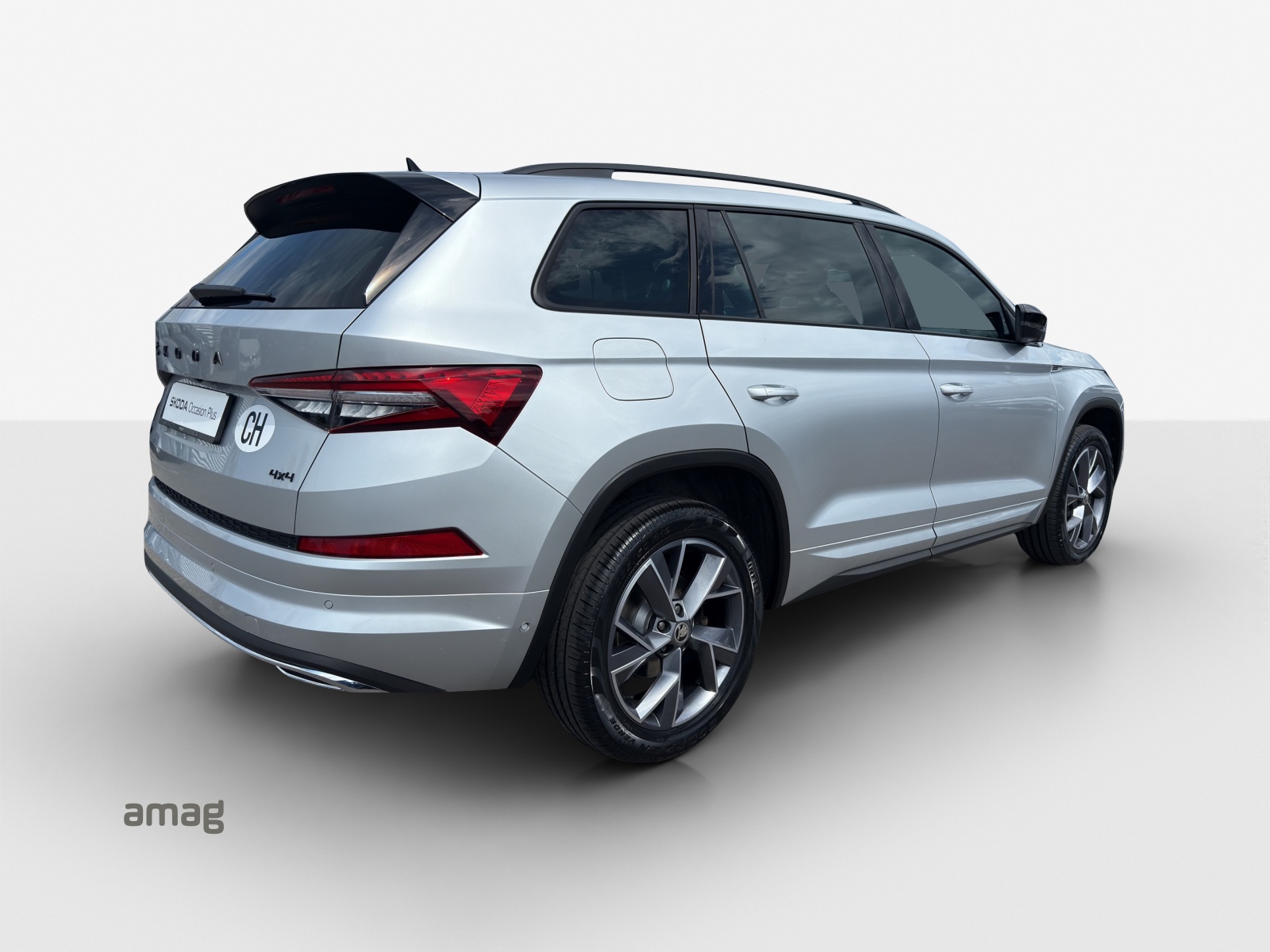 SKODA Kodiaq 2.0 TSI 4x4 SportLine-image-4