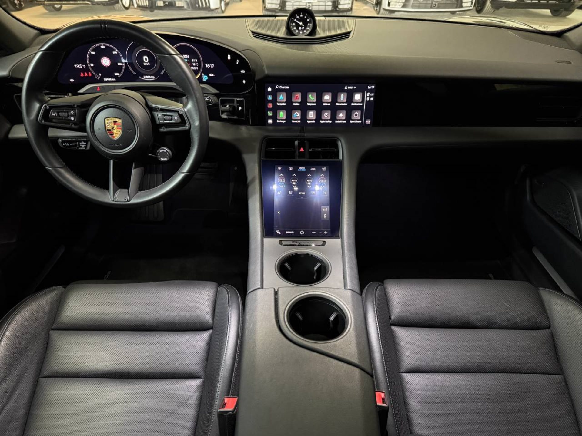 PORSCHE Taycan 4 Cross Turismo (MY22)-image-13