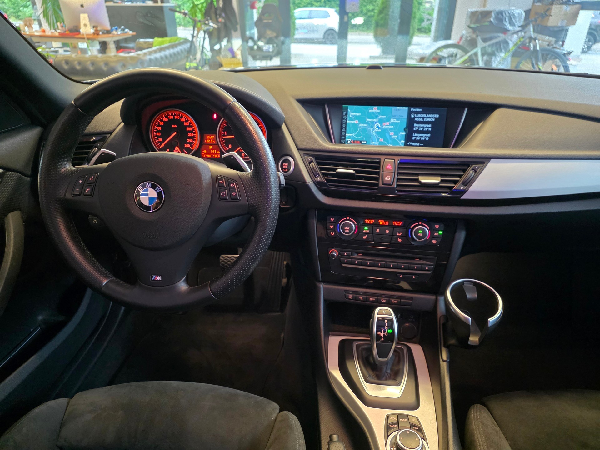 BMW X1 25d xDrive M-Sportpaket-image-6