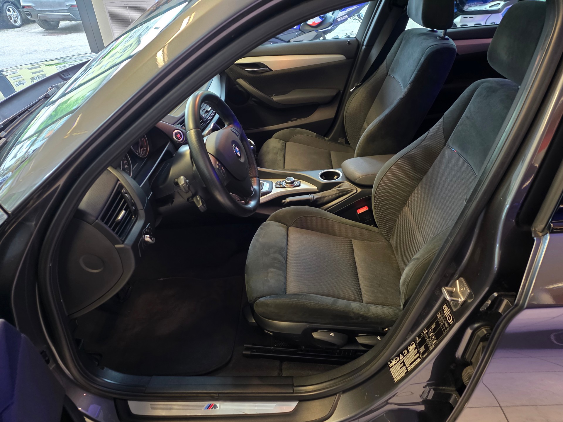 BMW X1 25d xDrive M-Sportpaket-image-3