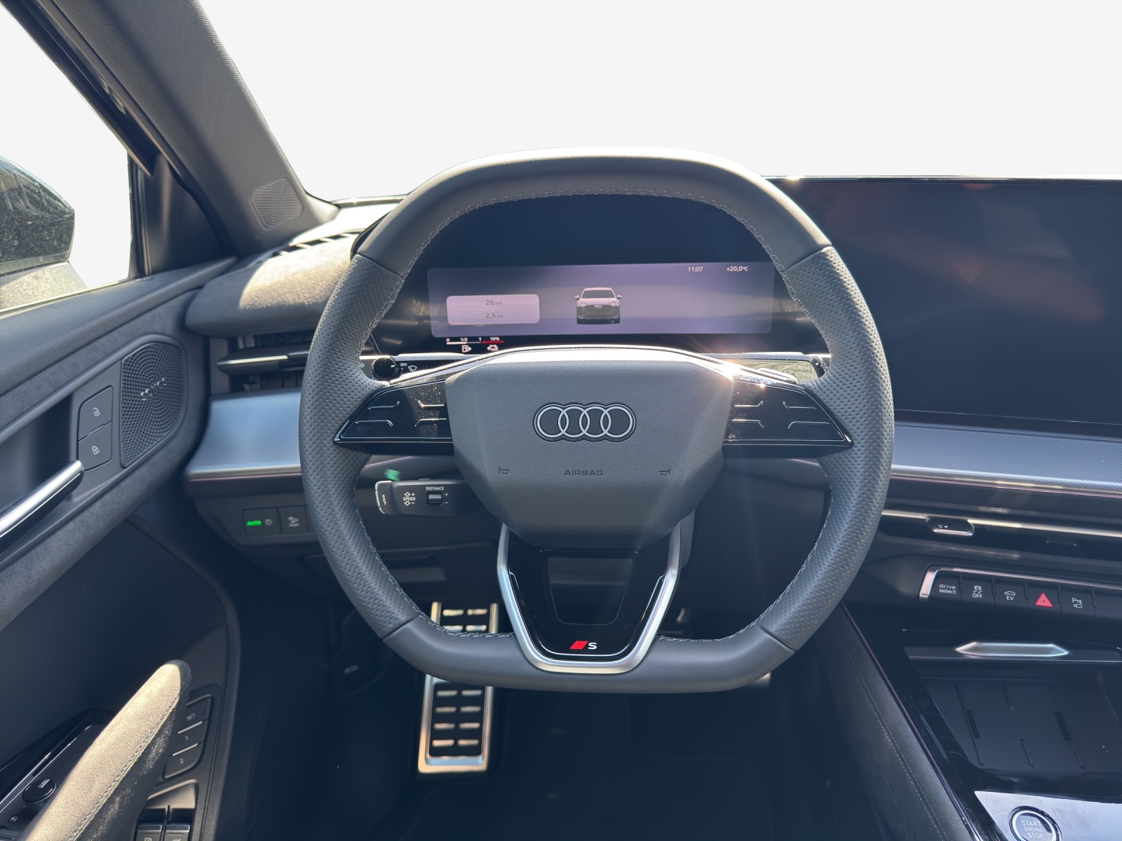 AUDI Q3 SUV e-hybrid 200 kW S tronig-image-9