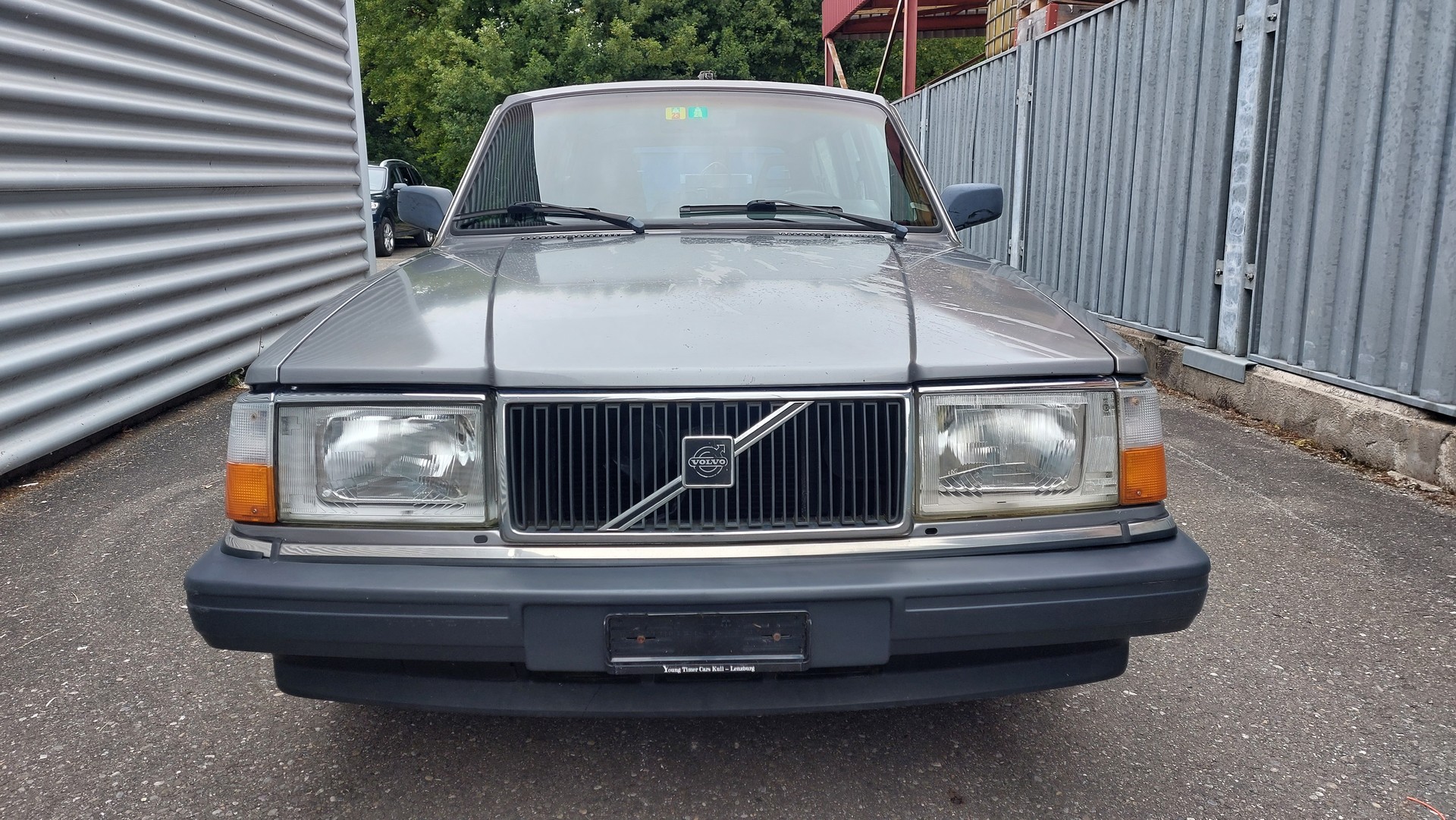 VOLVO 240 2.3 Classic