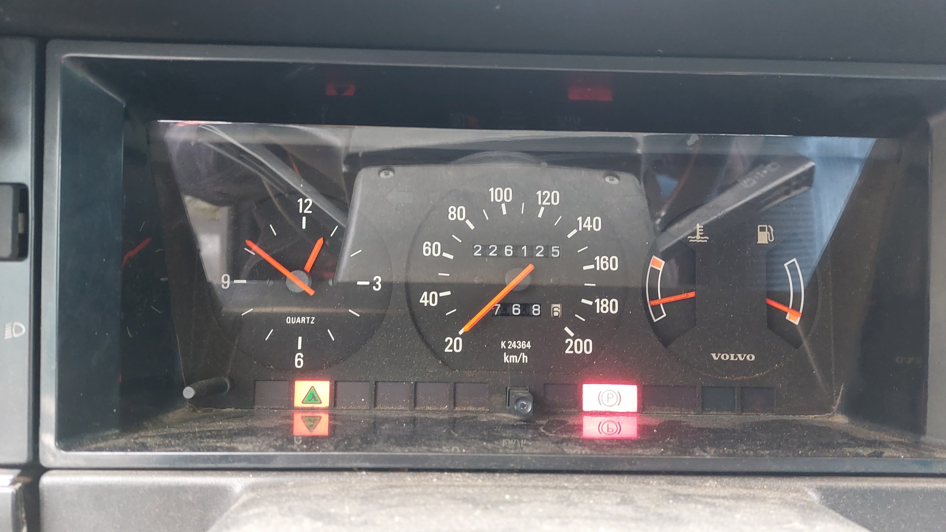 VOLVO 240 2.3 Classic-image-14