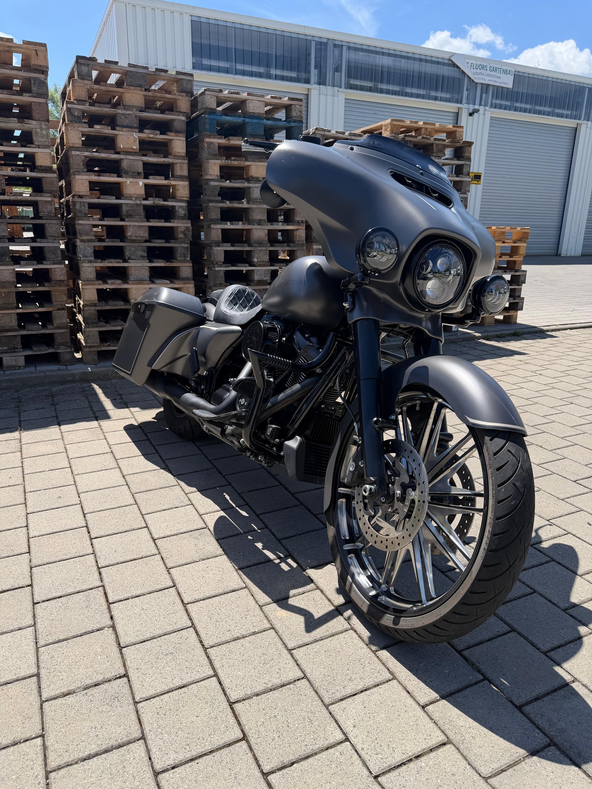 HARLEY-DAVIDSON FLHXS Street Glide Special ABS-image-1
