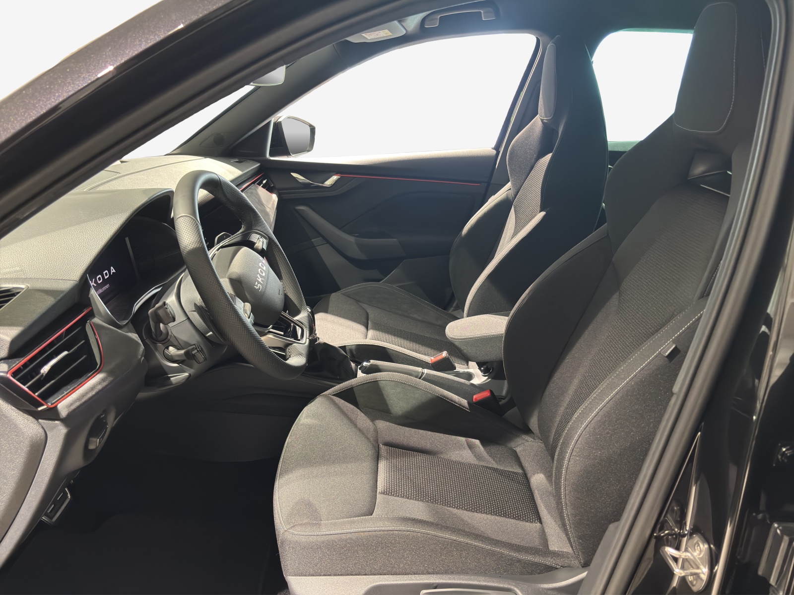 SKODA Kamiq 1.5 TSI Dynamic DSG-image-7
