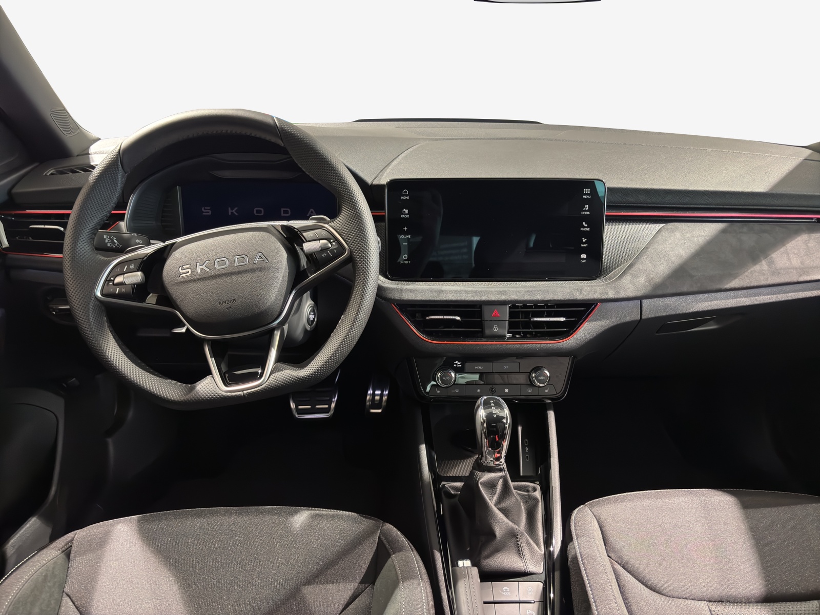 SKODA Kamiq 1.5 TSI Dynamic DSG-image-8