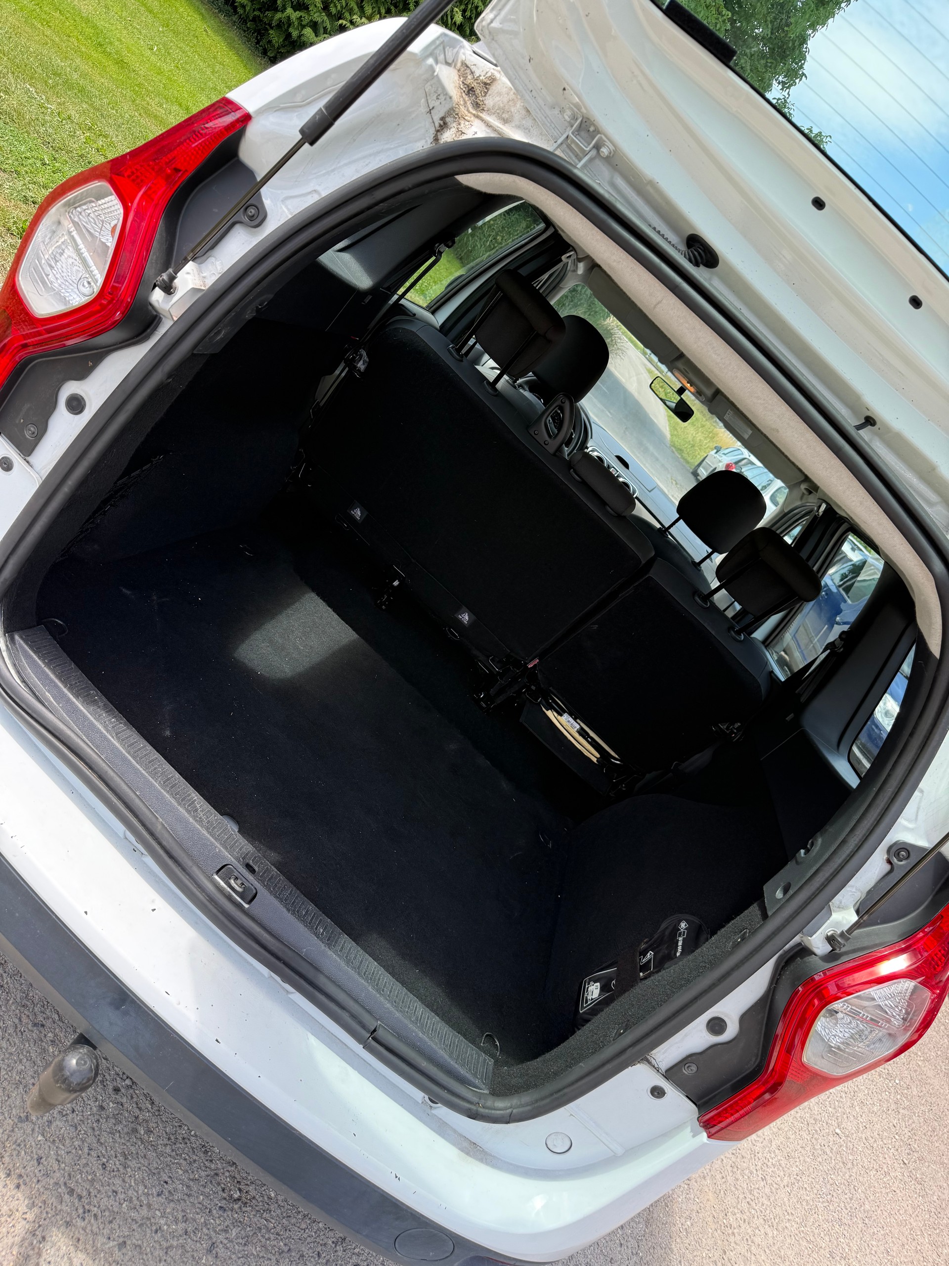 DACIA Lodgy 1.6 Lauréate-image-5