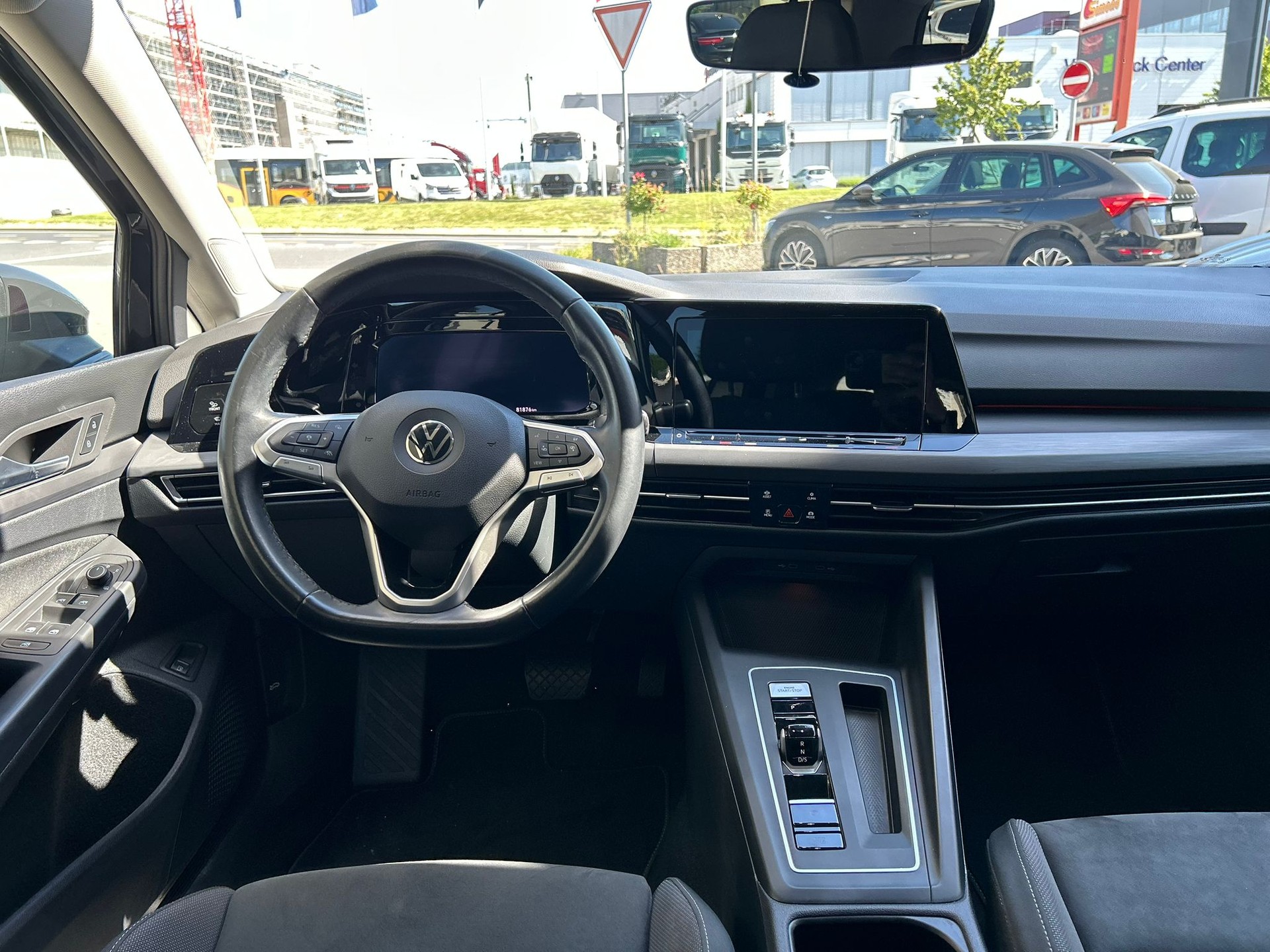 VW Golf 1.4 TSI PHEV Style-image-7