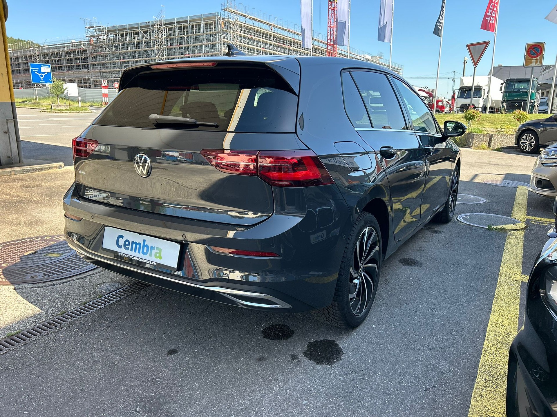 VW Golf 1.4 TSI PHEV Style-image-3