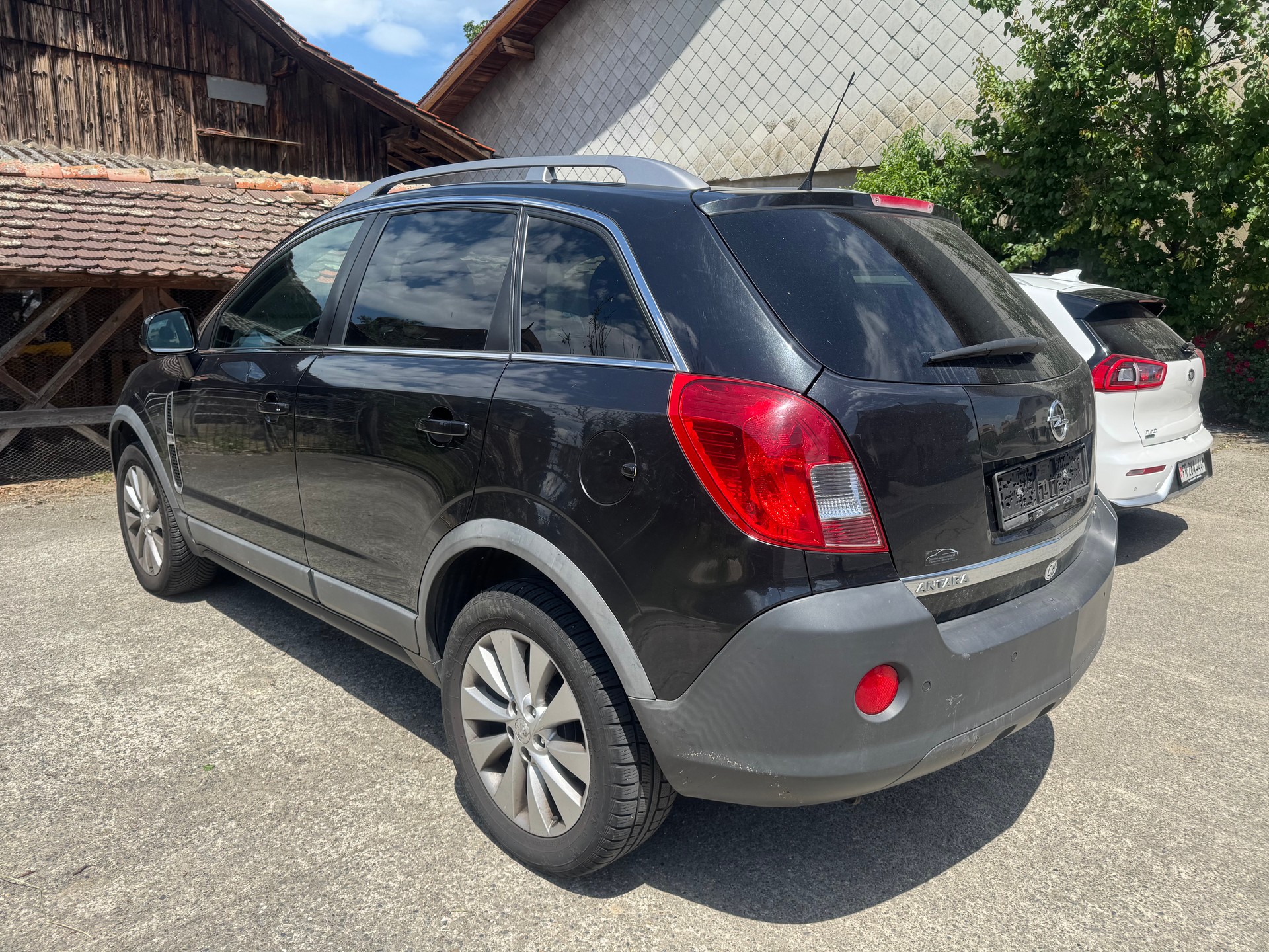 OPEL Antara 2.2 CDTi Cosmo 4WD Automatic-image-3