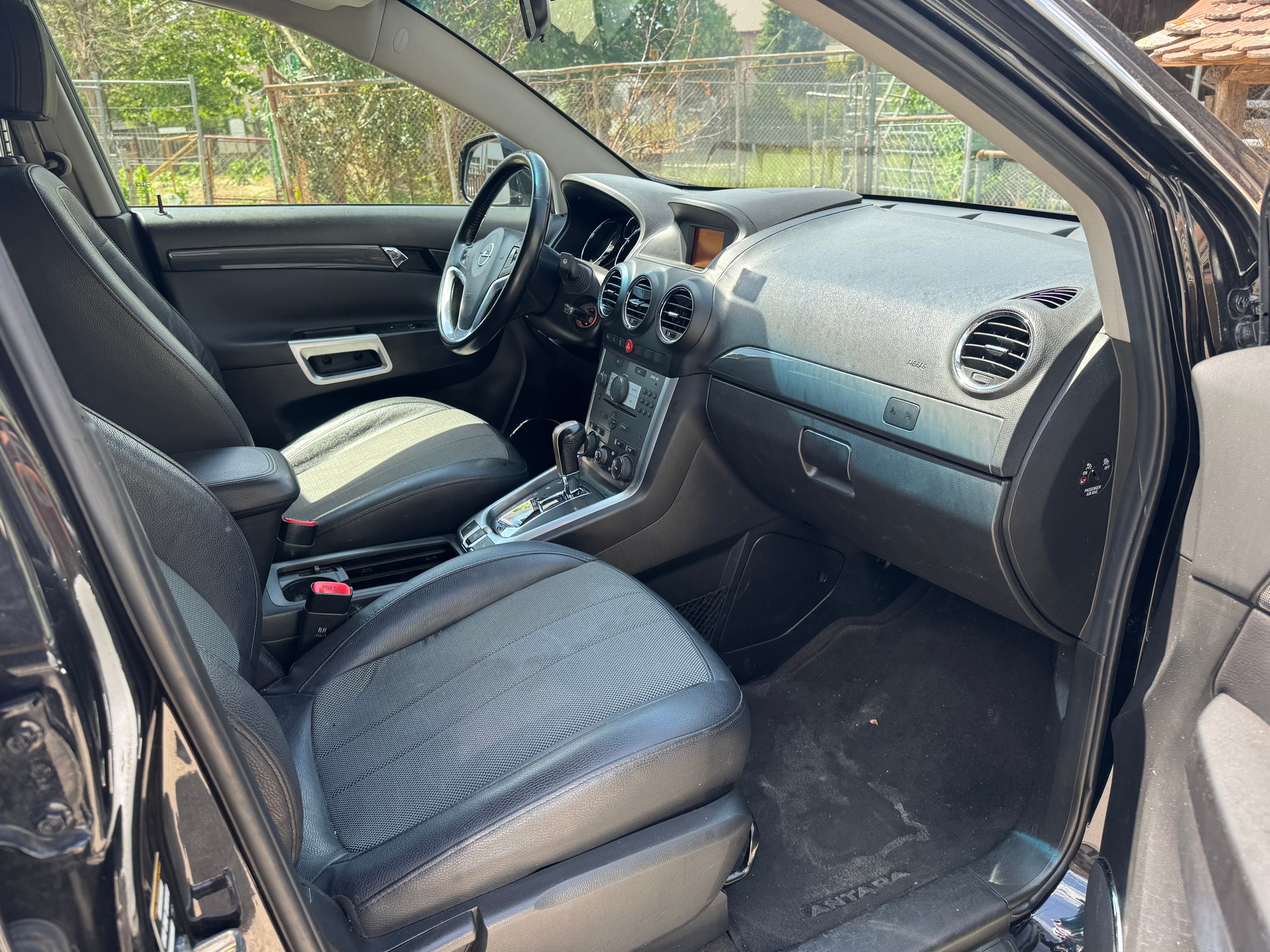 OPEL Antara 2.2 CDTi Cosmo 4WD Automatic-image-5