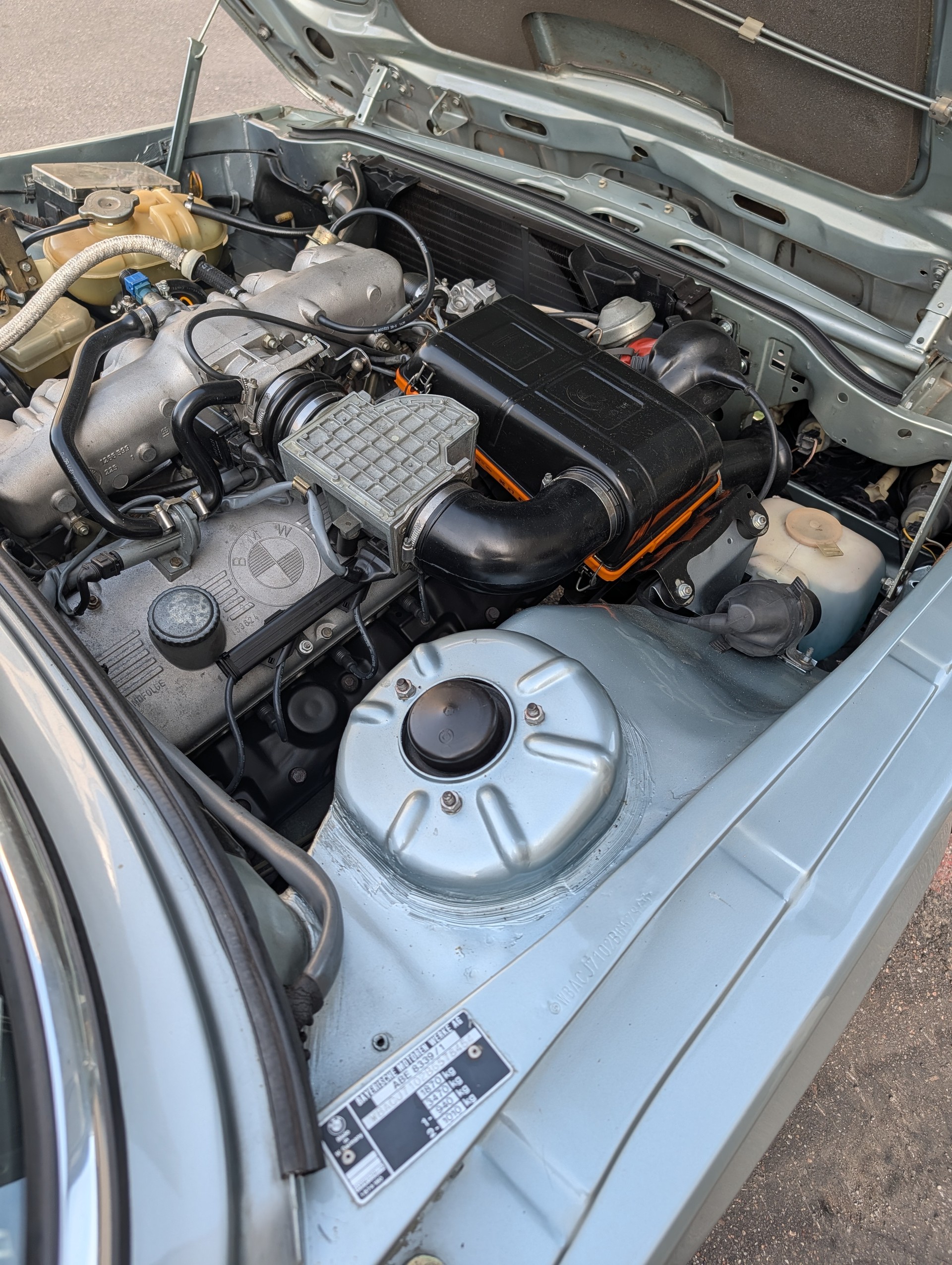 BMW E12 528i Veteran-image-14