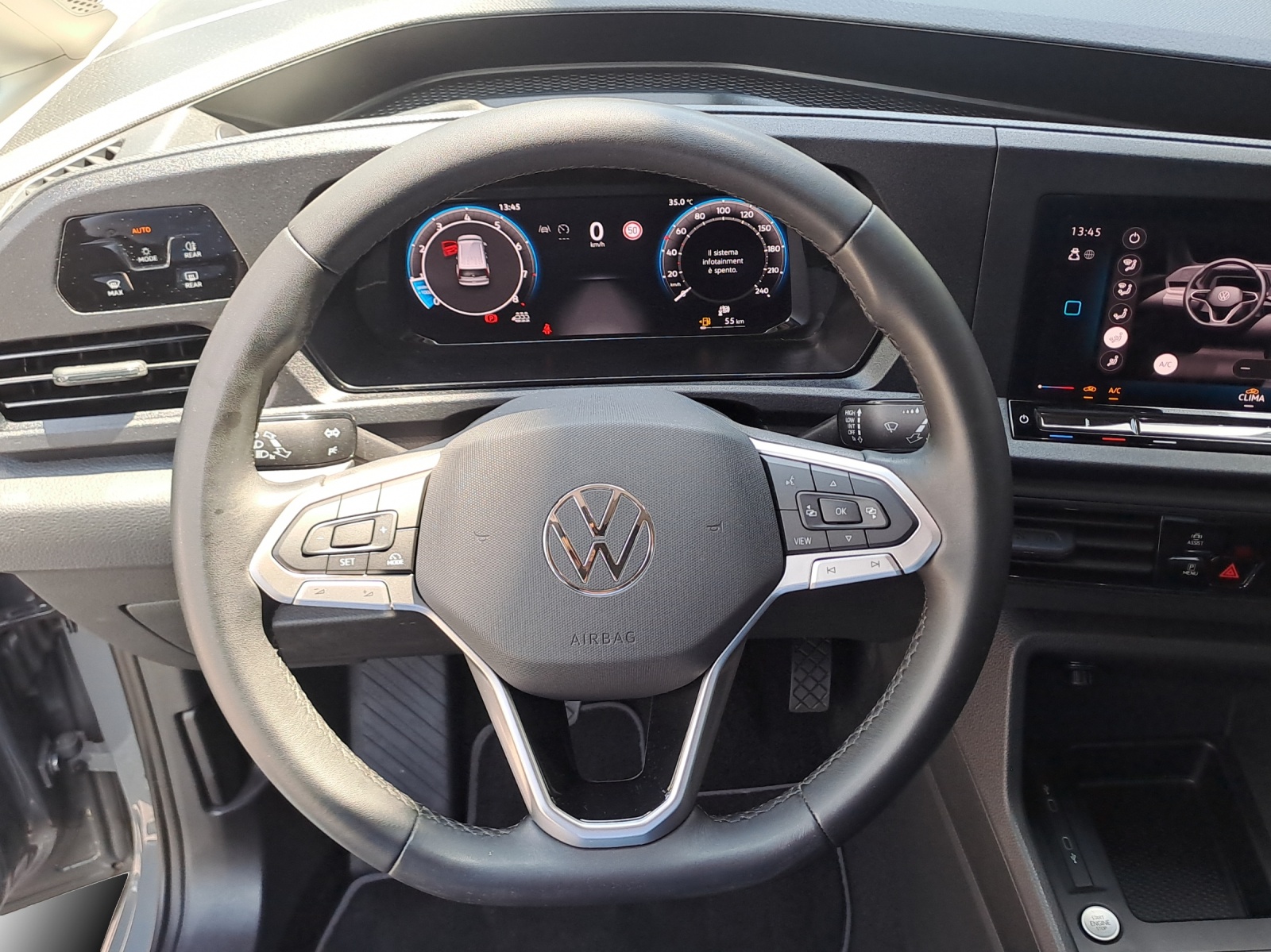 VW Caddy 1.5 TSI California Spirit-image-9