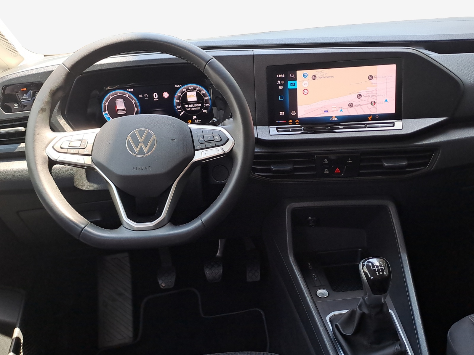 VW Caddy 1.5 TSI California Spirit-image-8