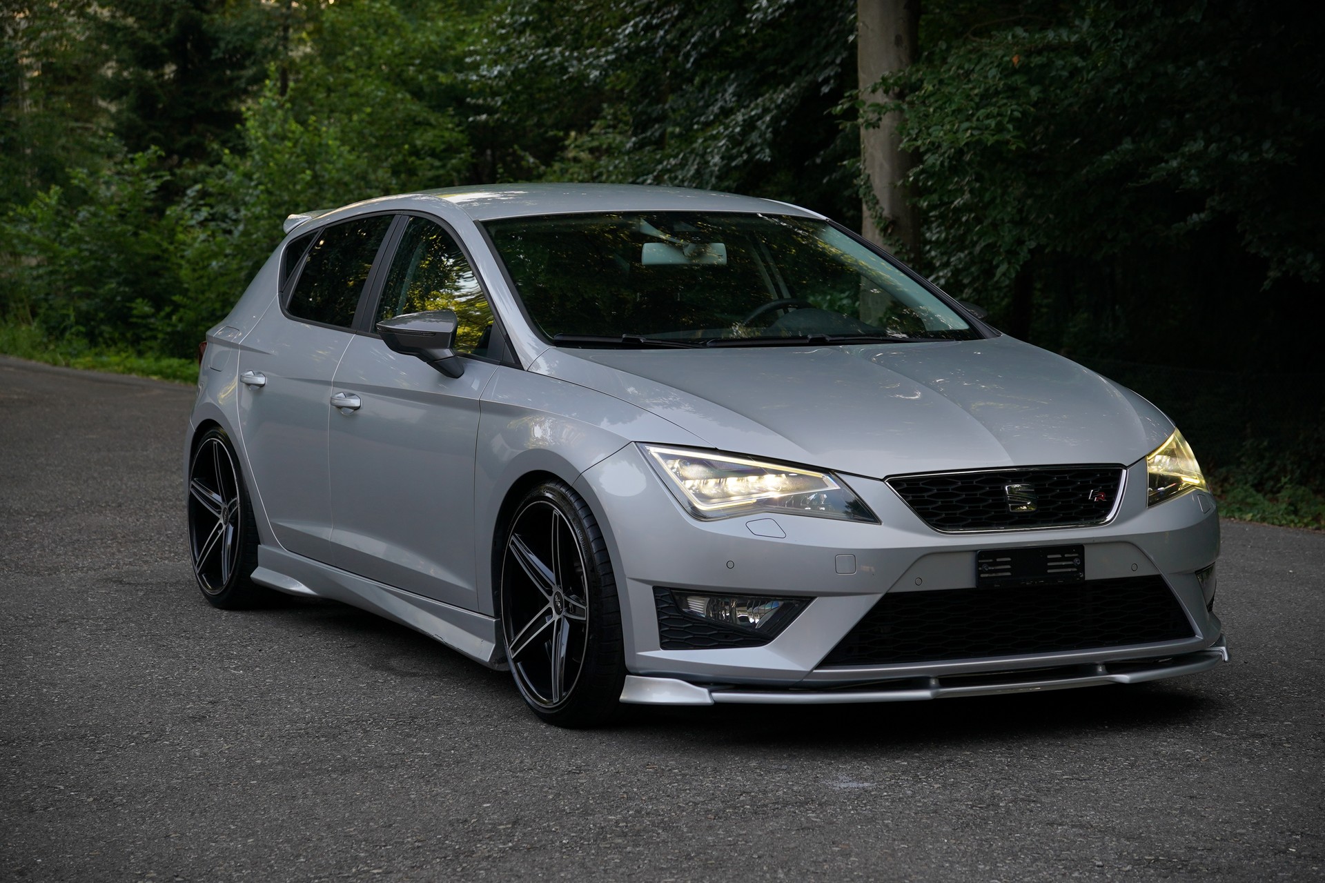 SEAT Leon 1.8 TSI FR DSG-image-0
