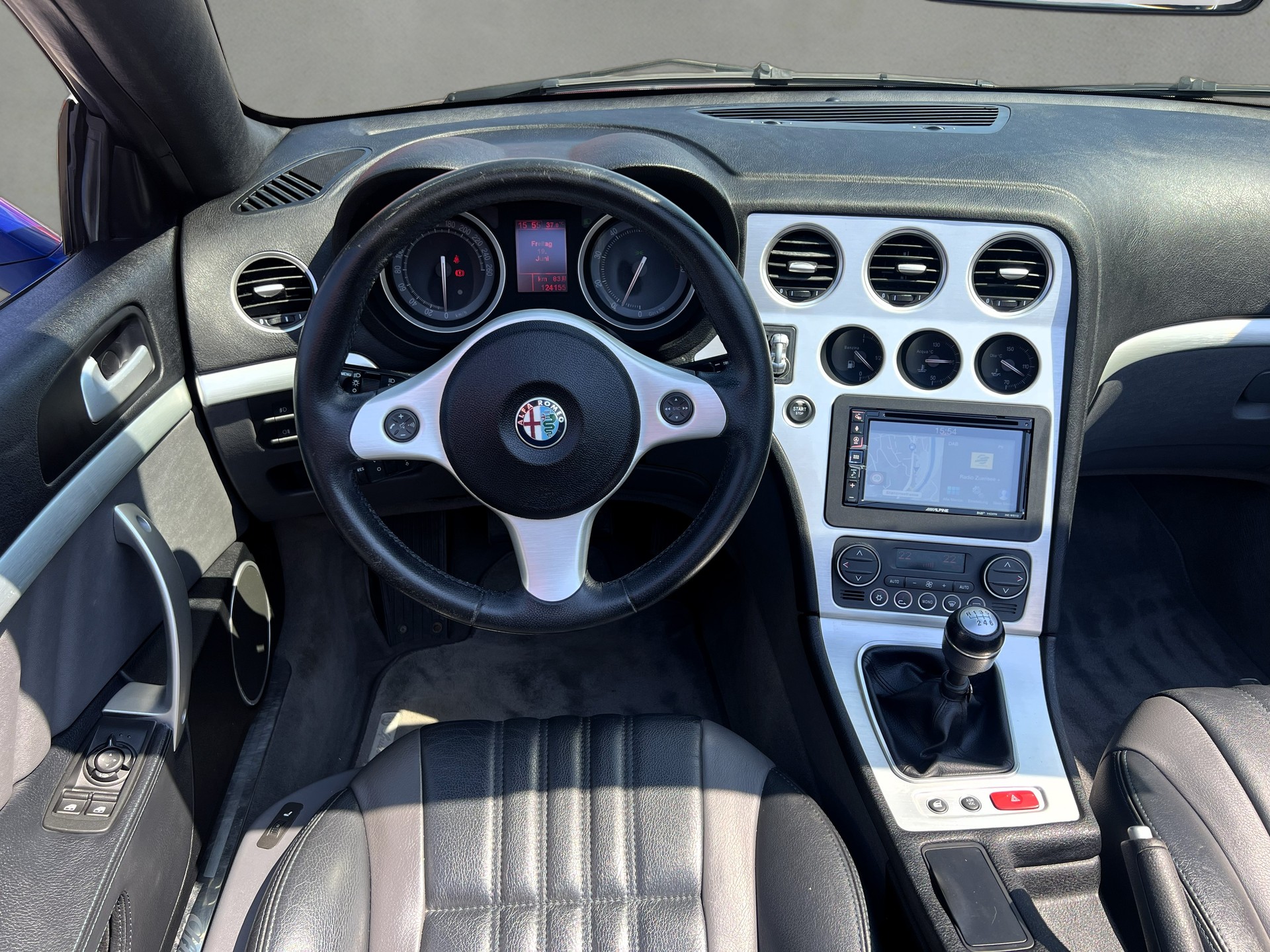 ALFA ROMEO Spider 3.2 JTS Q4-image-19