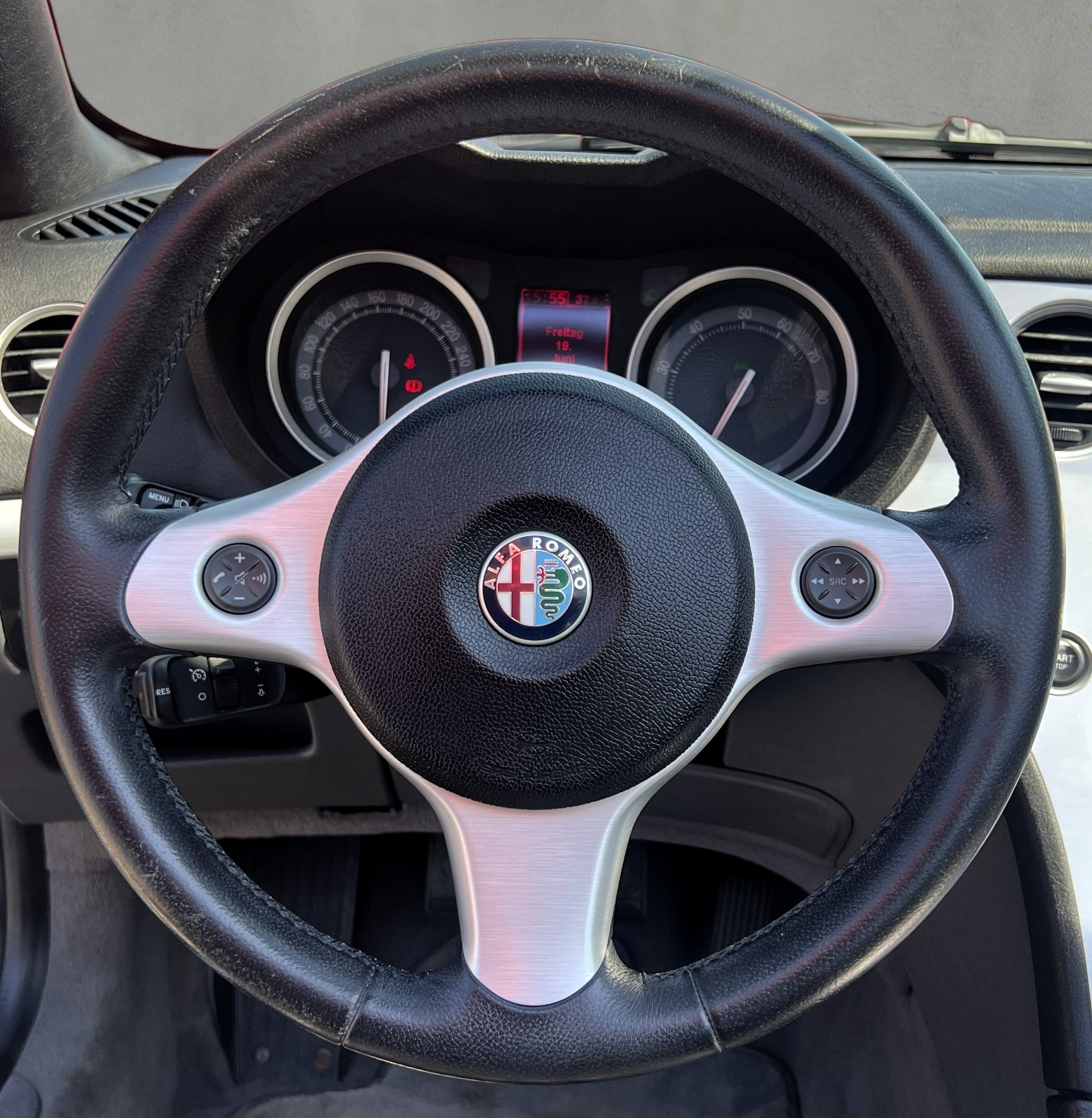 ALFA ROMEO Spider 3.2 JTS Q4-image-18