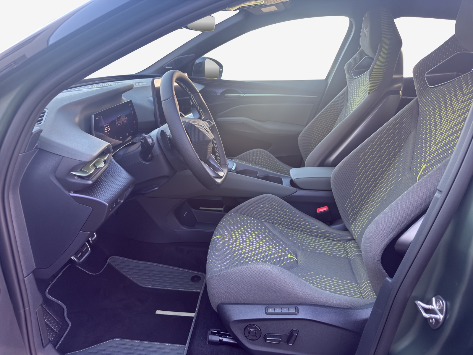 CUPRA Raval 52 kWh VZ Extreme Launch Edition-image-12