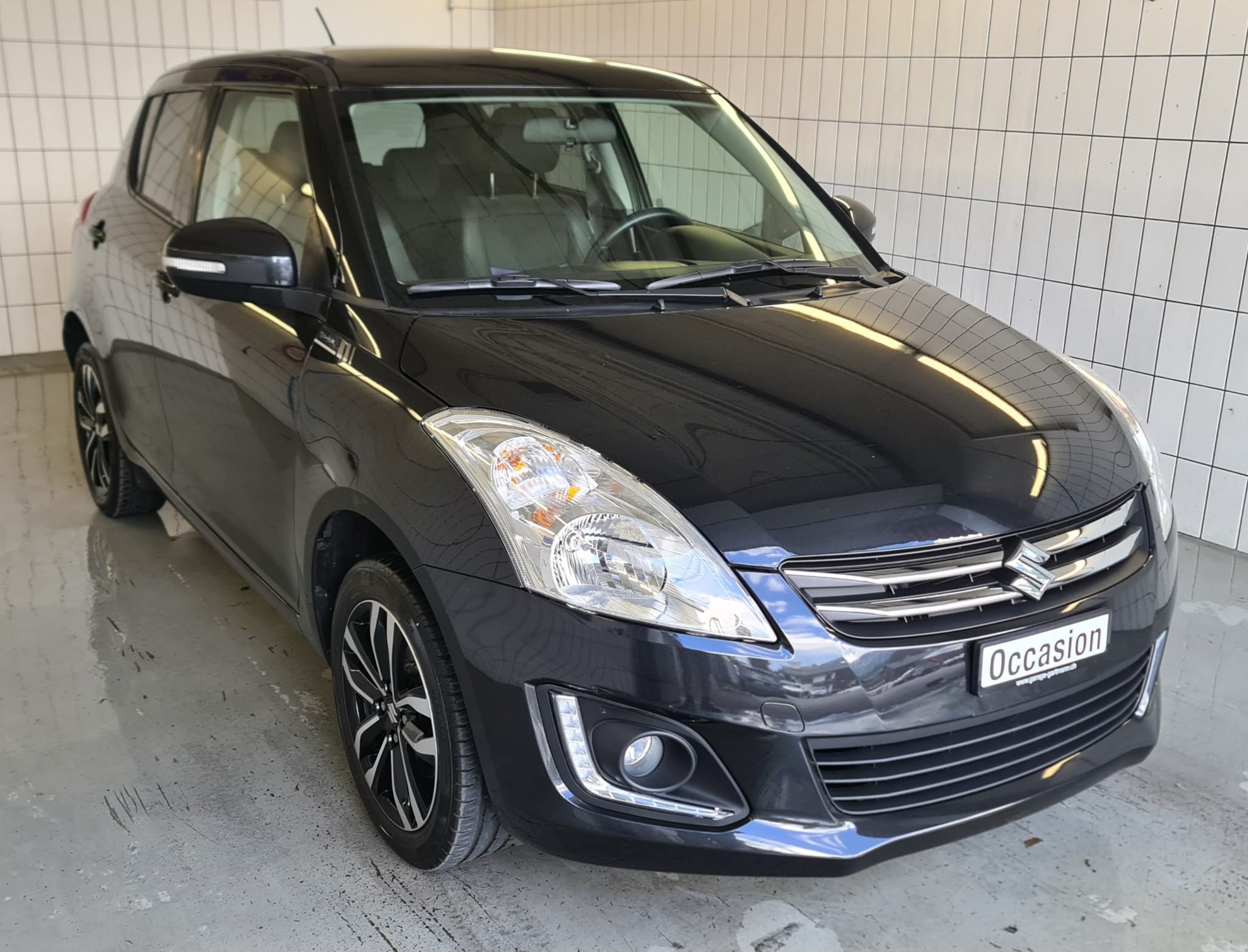 SUZUKI Swift 1.2i 16V PizSulai Top 4x4-image-1