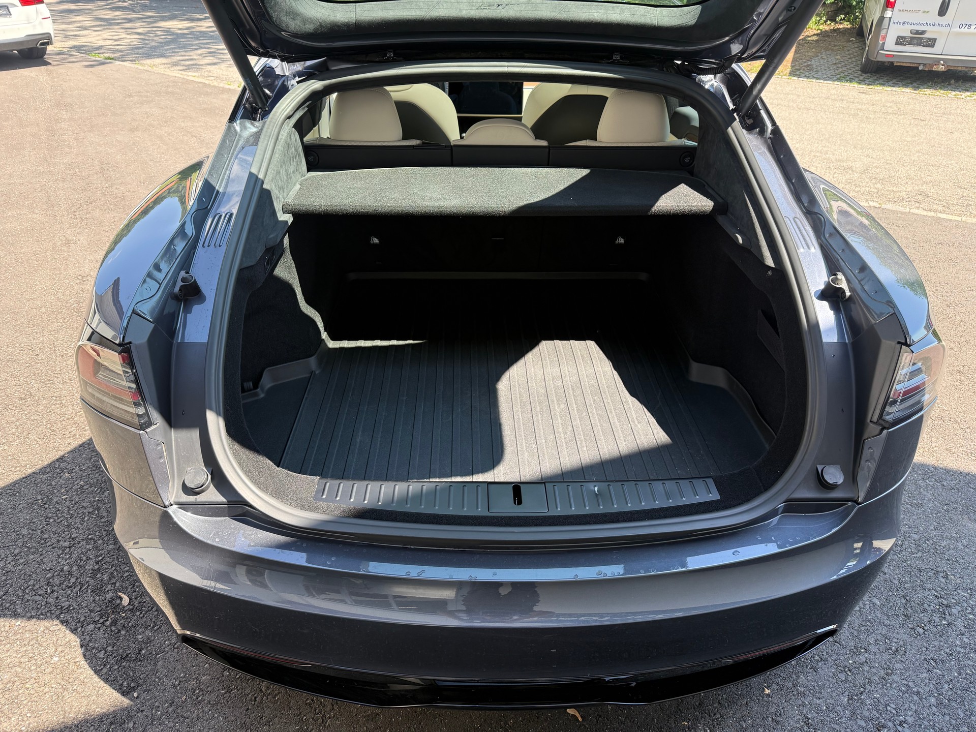 TESLA Model S 100 kWh (Neuwertig!)-image-4
