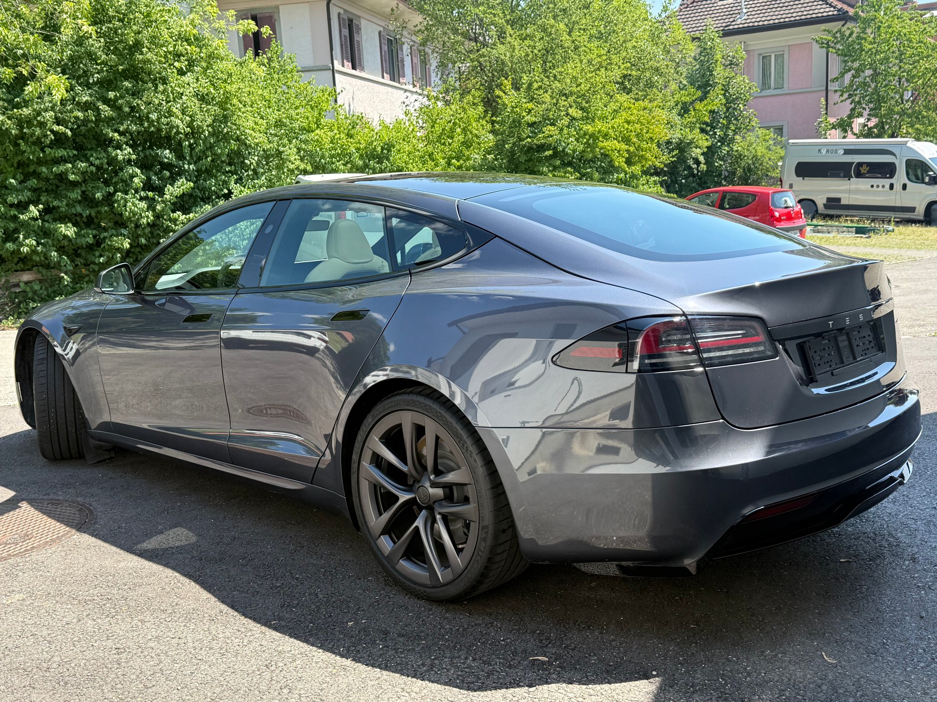 TESLA Model S 100 kWh (Neuwertig!)-image-1