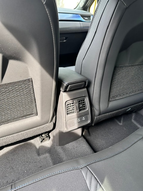 RENAULT Captur 1.8 E-Tech 160 Esprit Alpine DHT-image-10