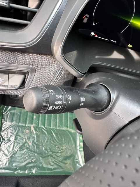 RENAULT Captur 1.8 E-Tech 160 Esprit Alpine DHT-image-15