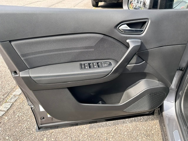 RENAULT Captur 1.8 E-Tech 160 Esprit Alpine DHT-image-13