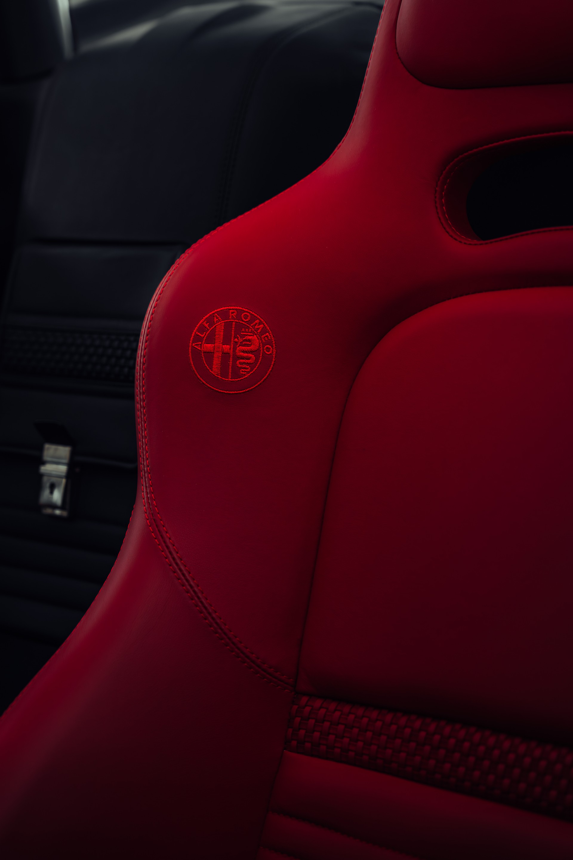 ALFA ROMEO 8C Spider 1/500-image-8