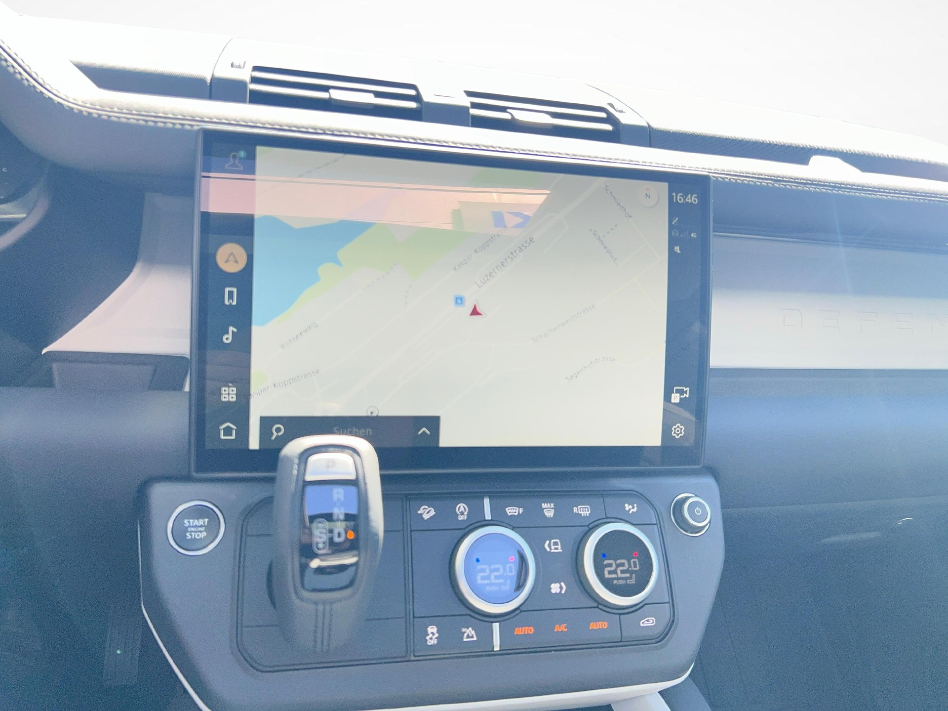 LAND ROVER Defender 90 3.0 D I6 250 S-image-14