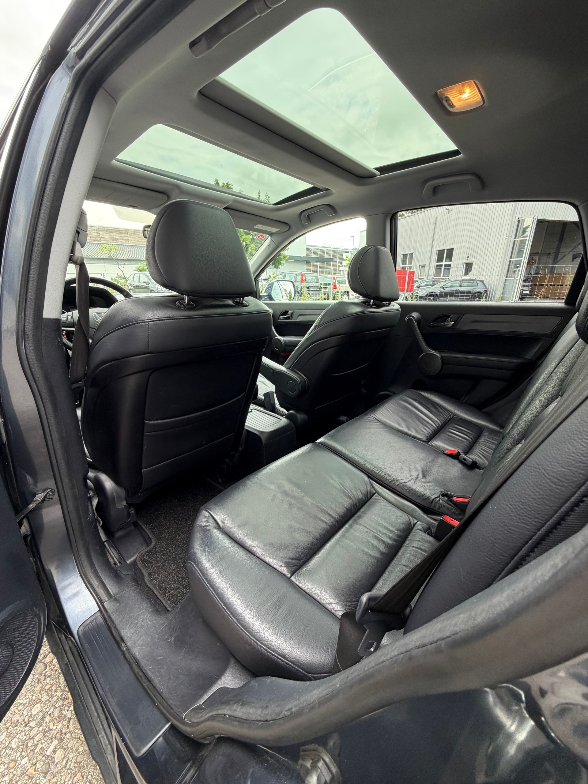 HONDA CR-V 2.2 i-CTDi 4WD Executive-image-5