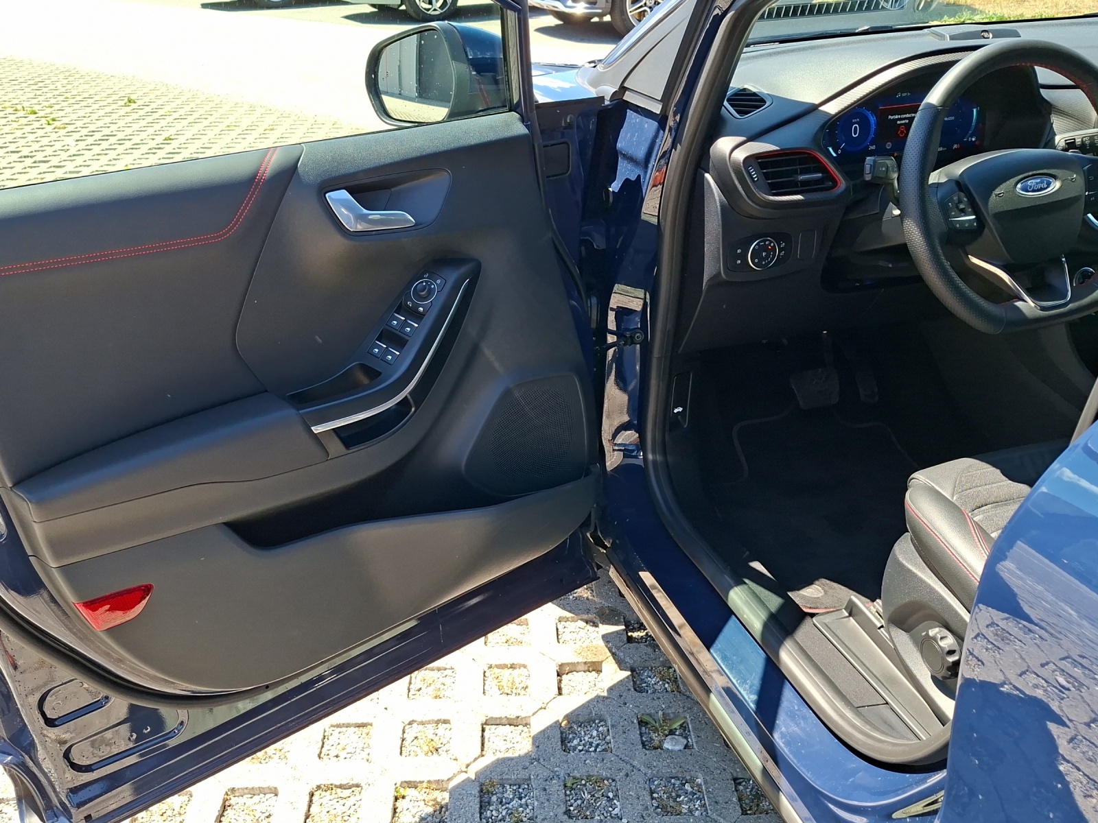 FORD Puma 1.0 MHEV ST-Line X Automat-image-4