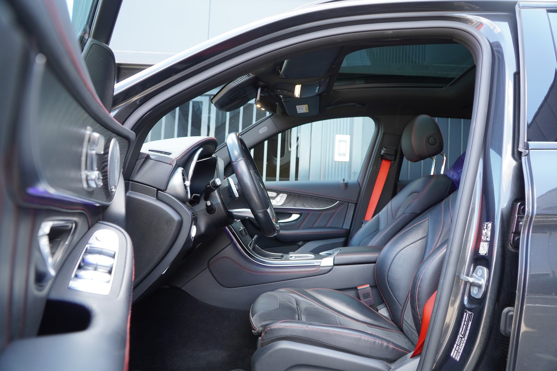 MERCEDES-BENZ GLC 43 AMG 4Matic 9G-Tronic-image-14