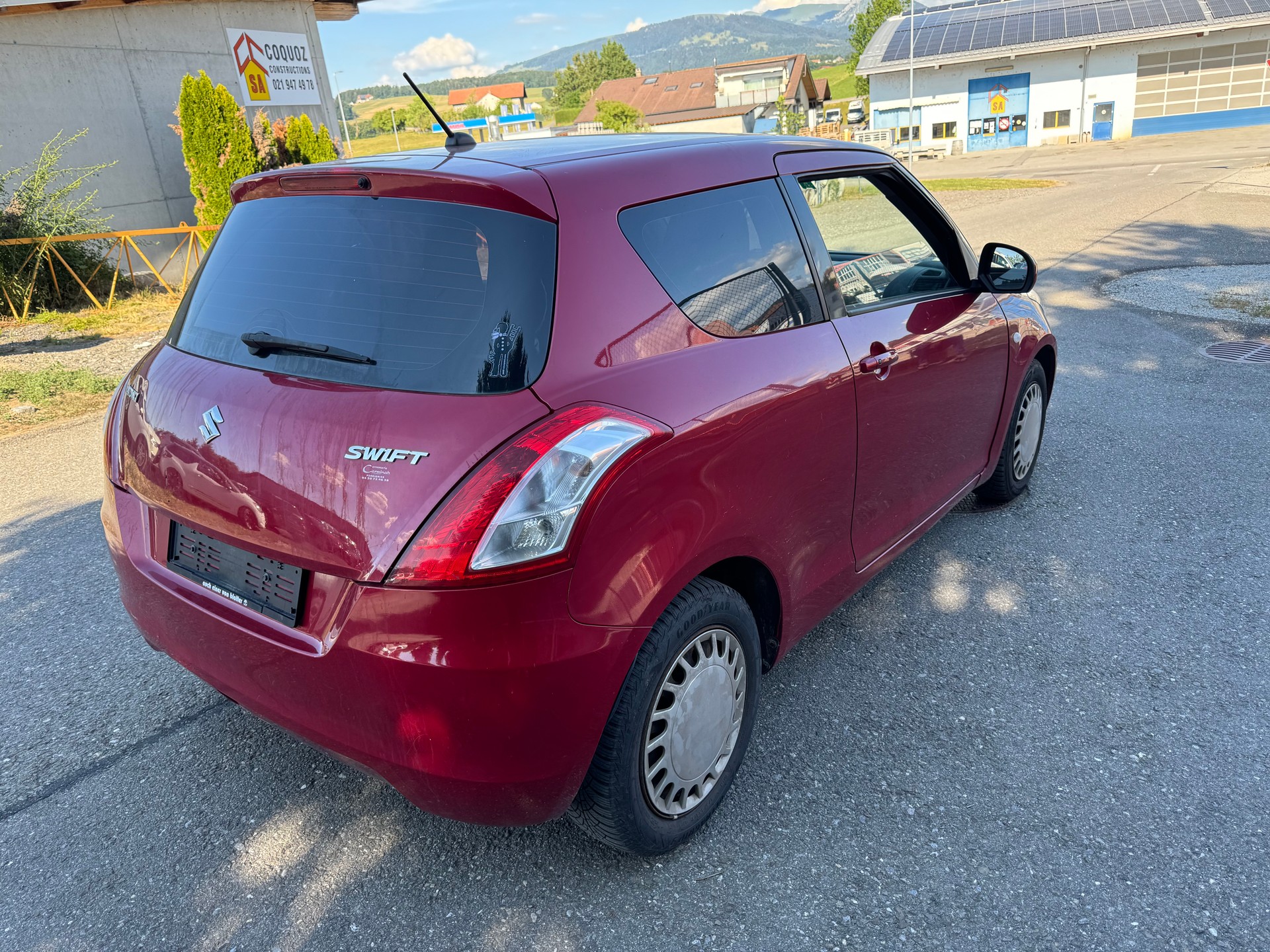 SUZUKI Swift 1.2i 16V GL Top Automatic-image-3
