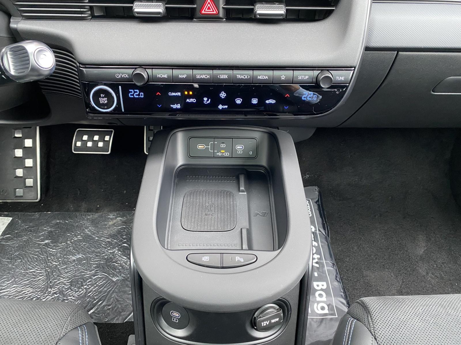 HYUNDAI Ioniq 5 N 84 kWh Electric 4WD-image-9