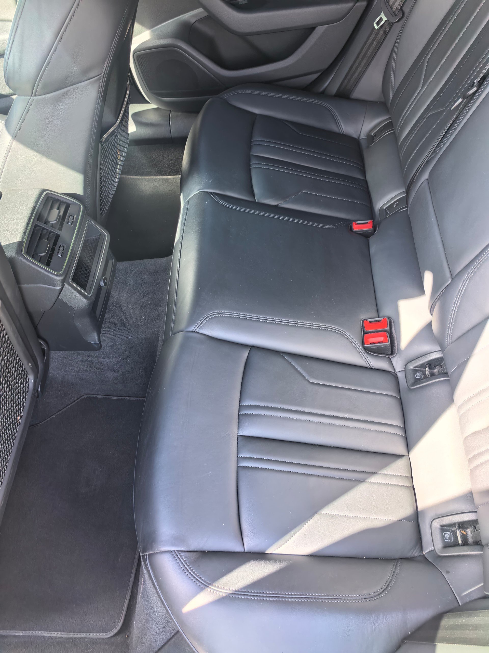 AUDI 3.0 55 TFSI quattro S-Tronic-image-4