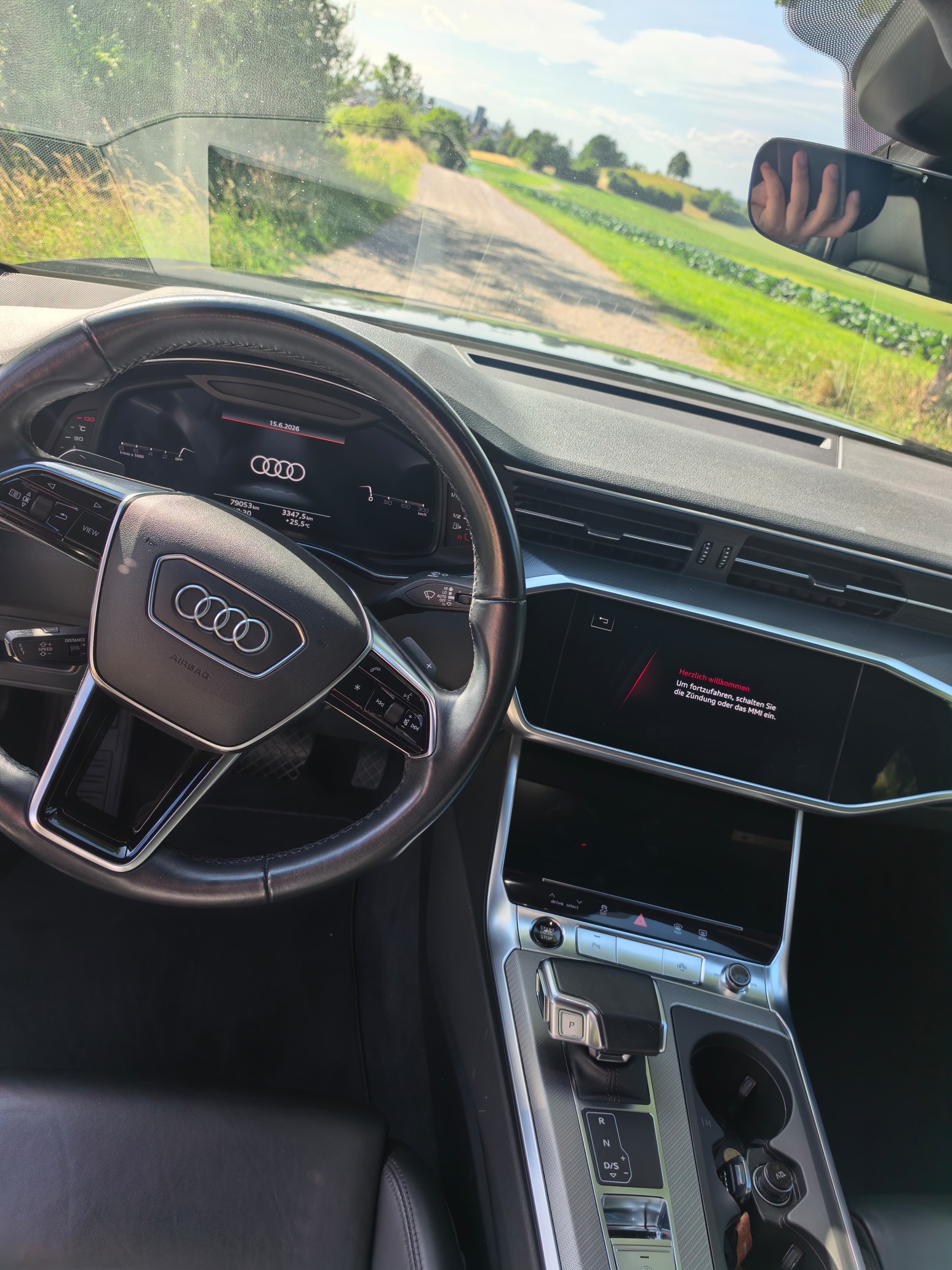 AUDI 3.0 55 TFSI quattro S-Tronic-image-2