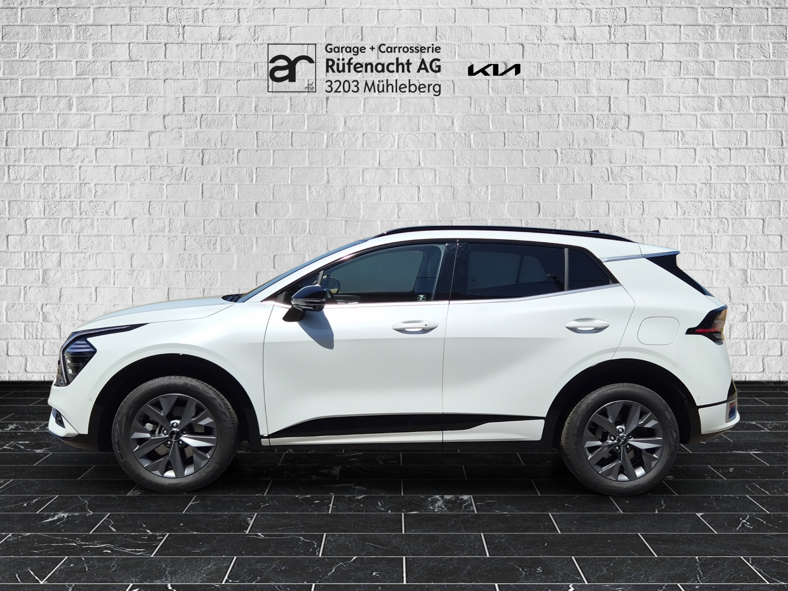 KIA Sportage 1.6 T-GDi Hybrid GT-Line-image-4