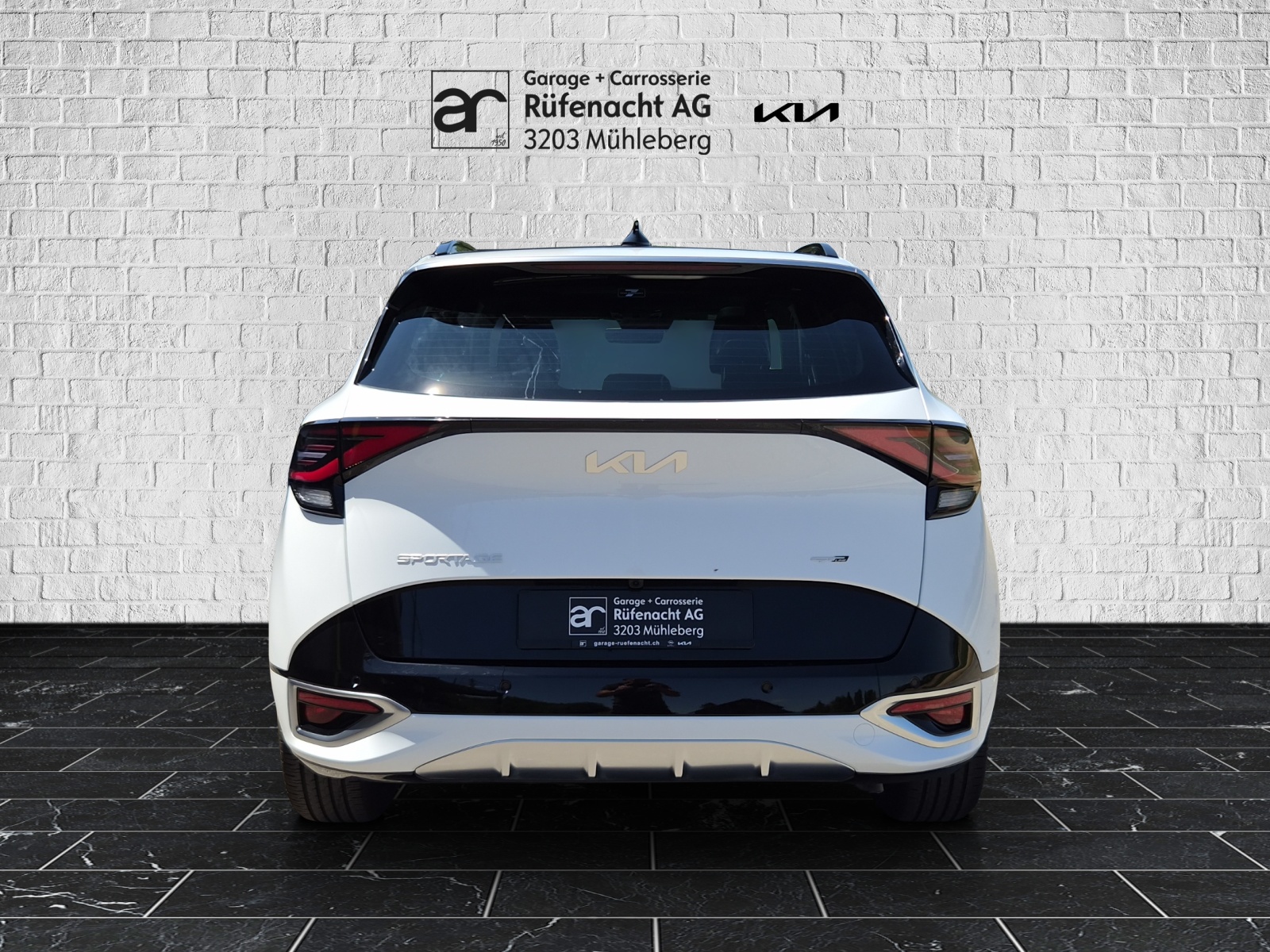 KIA Sportage 1.6 T-GDi Hybrid GT-Line-image-3