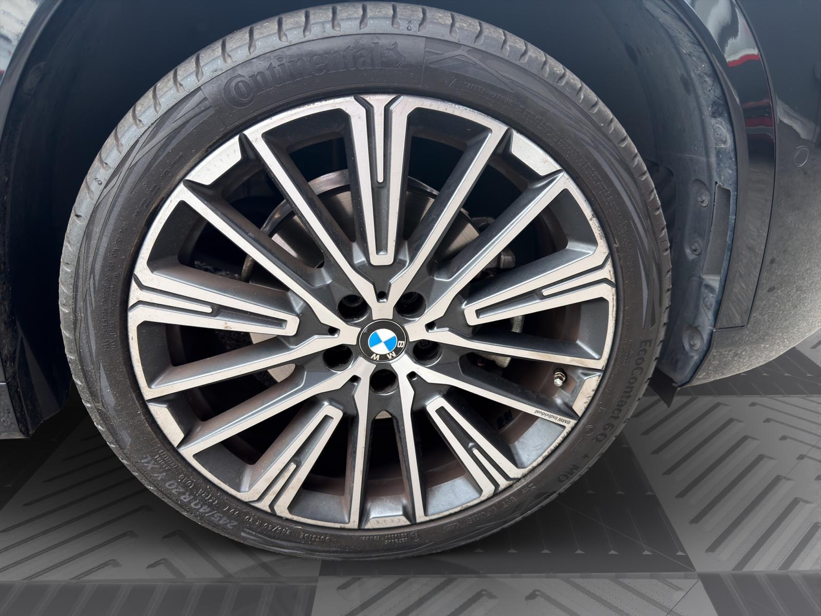 BMW X1 sDrive 20i 48V M Sport-image-20