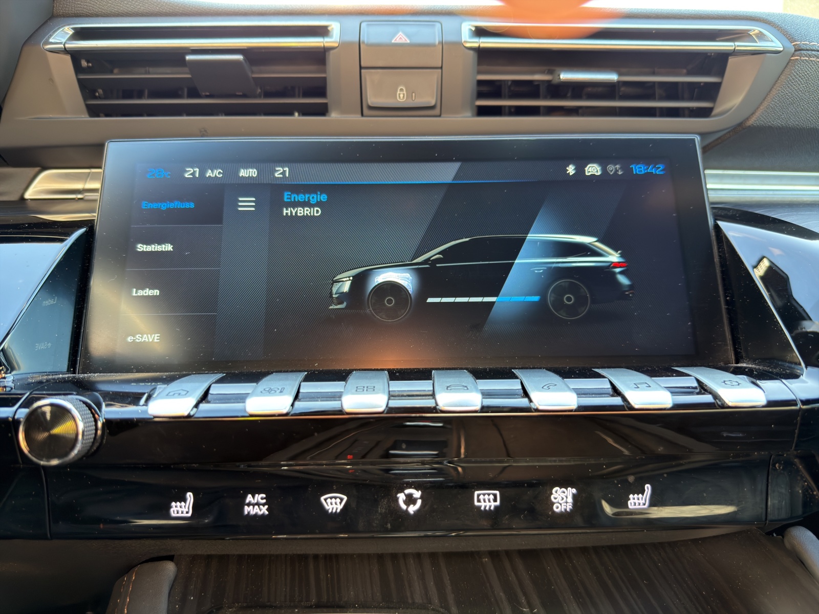PEUGEOT 508 SW 1.6 Plug-in Hybrid GT-image-10