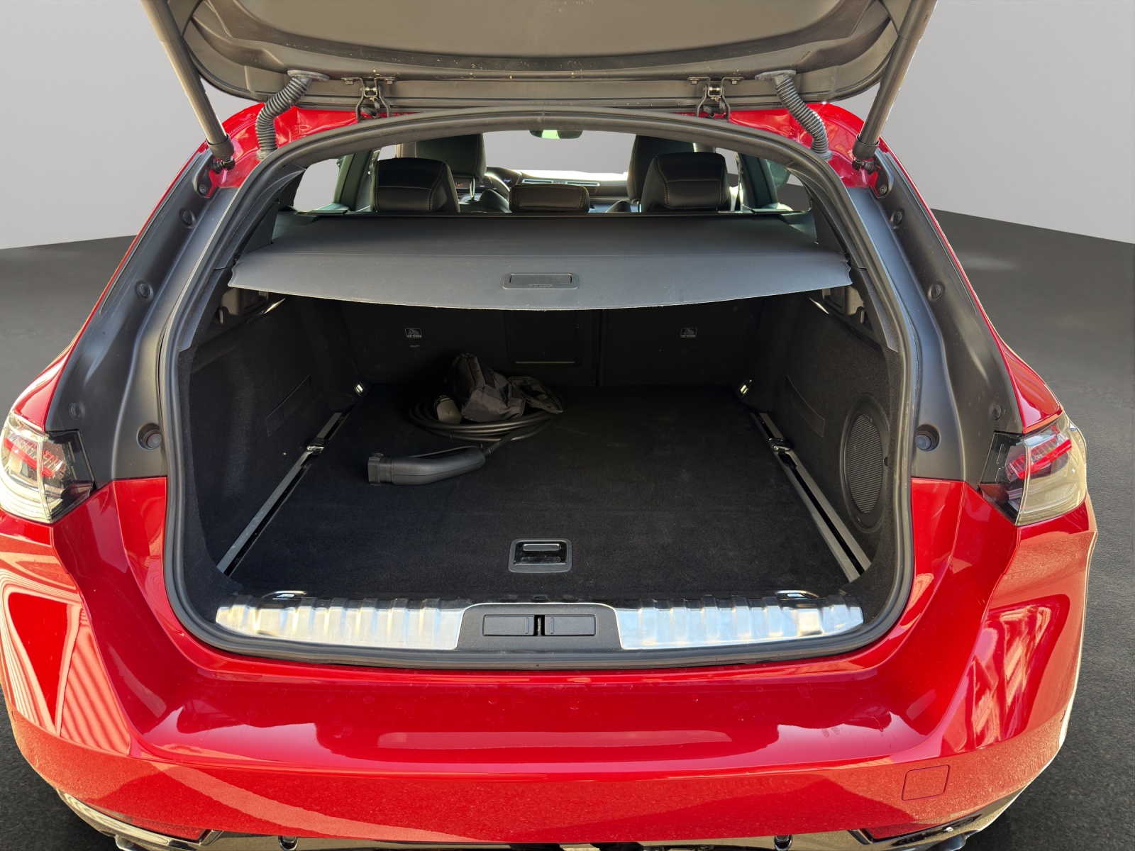 PEUGEOT 508 SW 1.6 Plug-in Hybrid GT-image-5