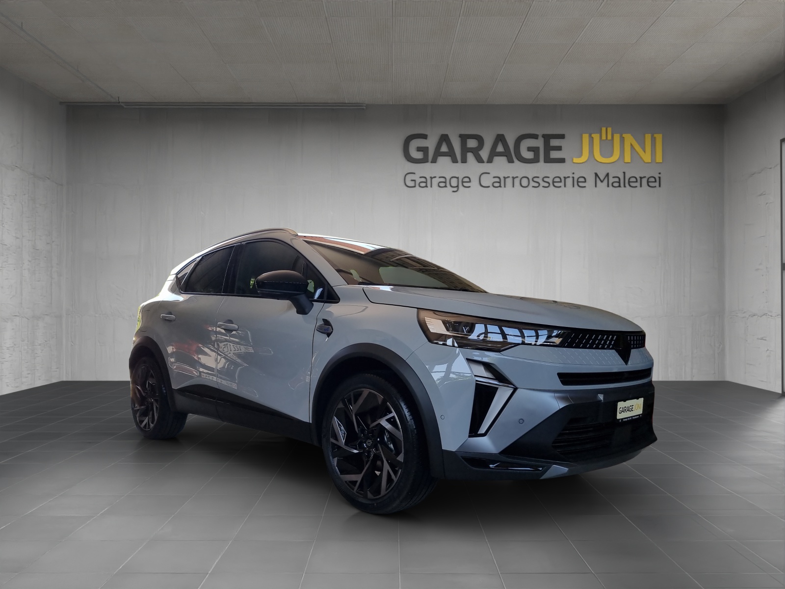 RENAULT Captur 1.8 E-Tech esprit Alpin-image-0