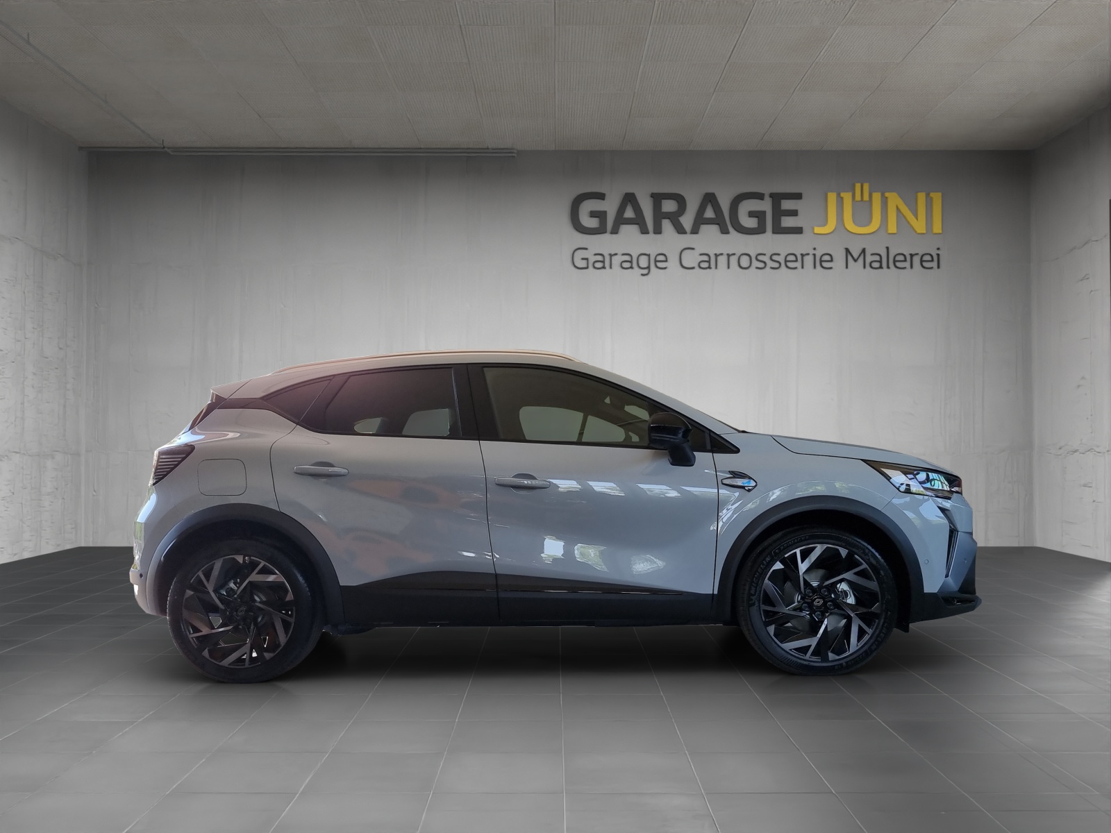 RENAULT Captur 1.8 E-Tech esprit Alpin-image-1