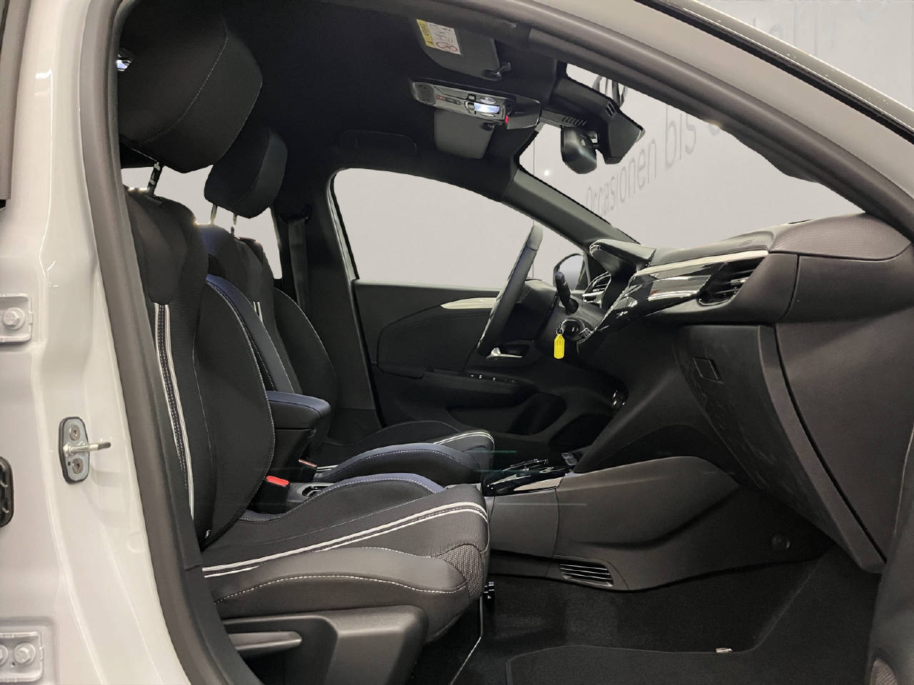 OPEL Corsa 1.2 T Hybrid Viva-image-10