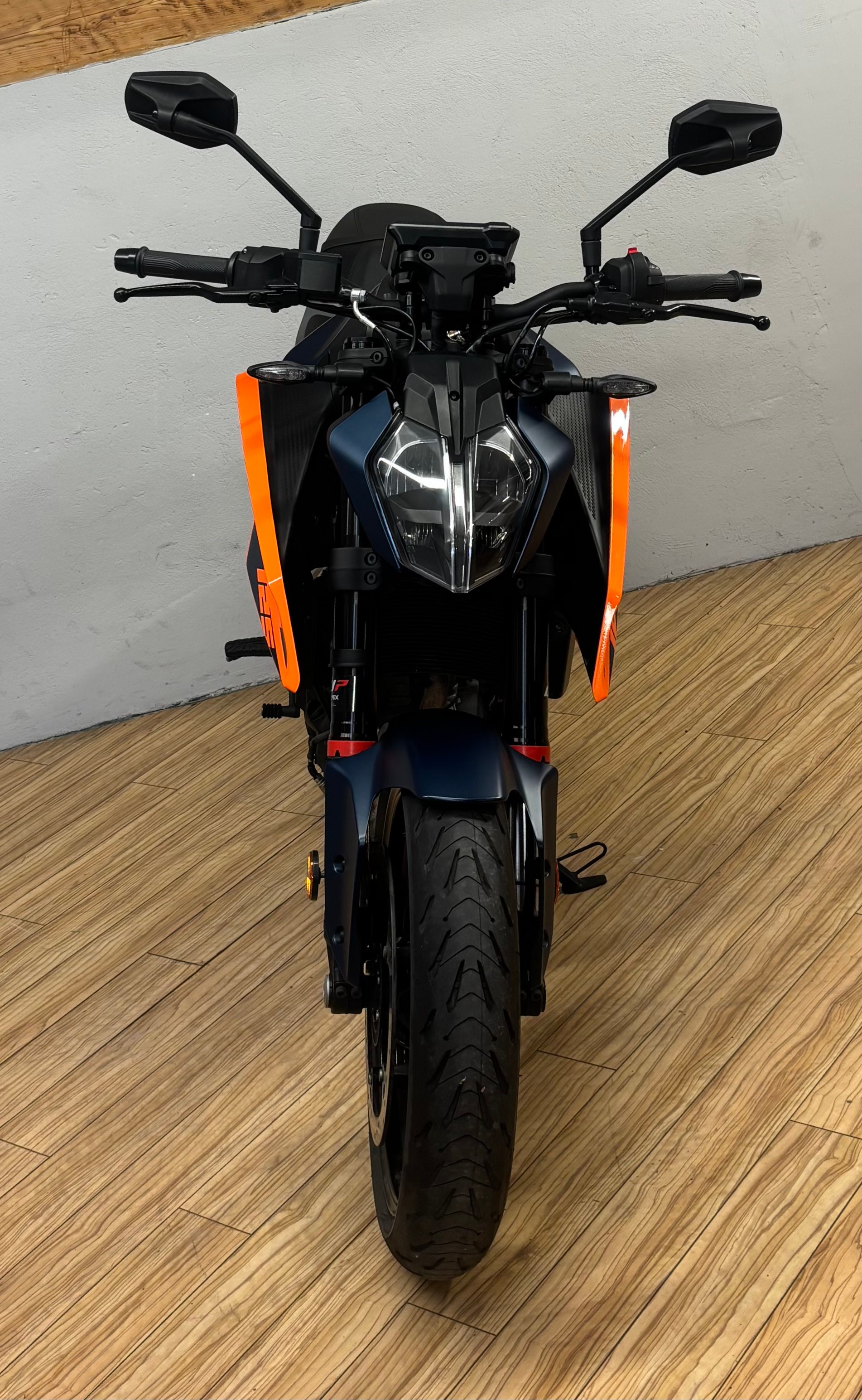 KTM 125 Duke-image-7