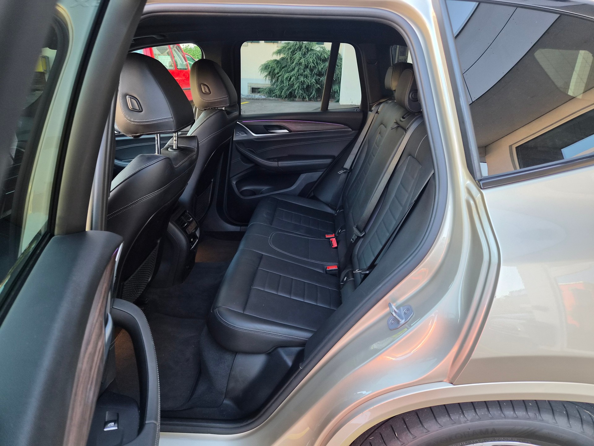 BMW X3 20d xDrive-image-9