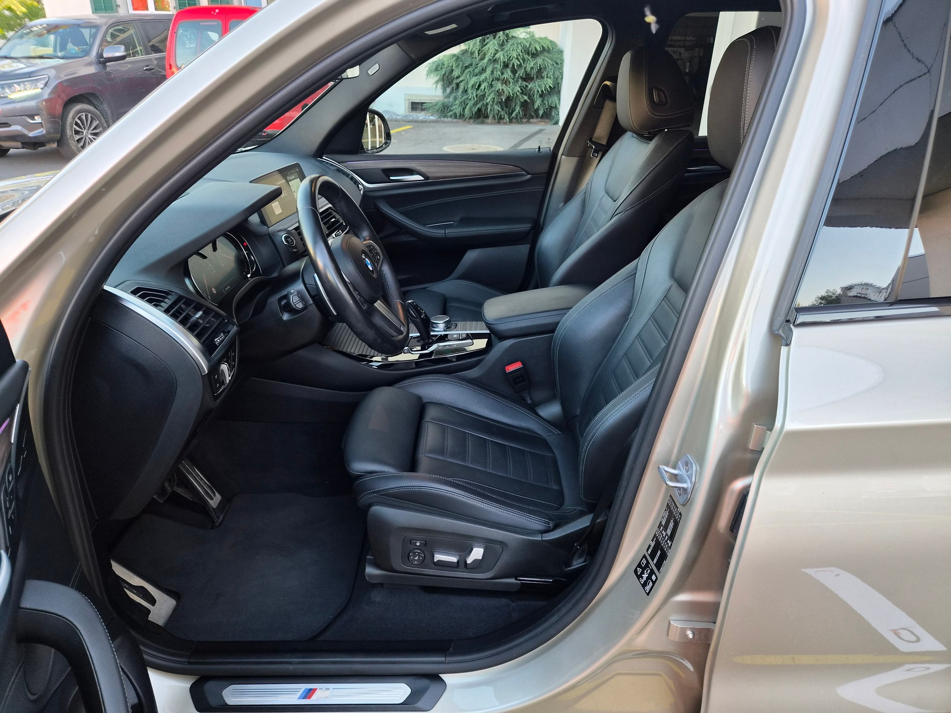 BMW X3 20d xDrive-image-8