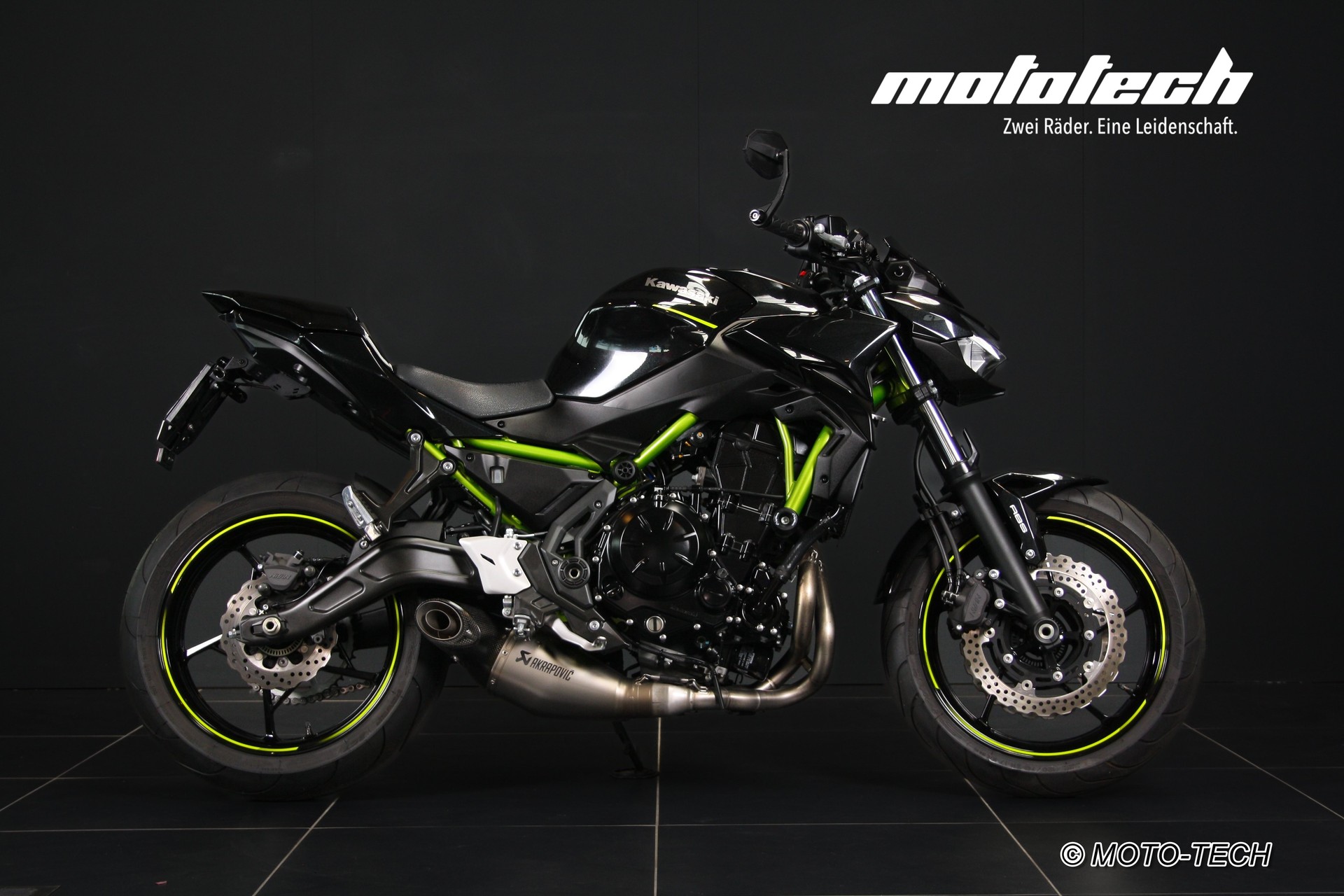 KAWASAKI Z 650 SE (35kW) STAGE1 + AKRAPOVIC-showroom-element-1
